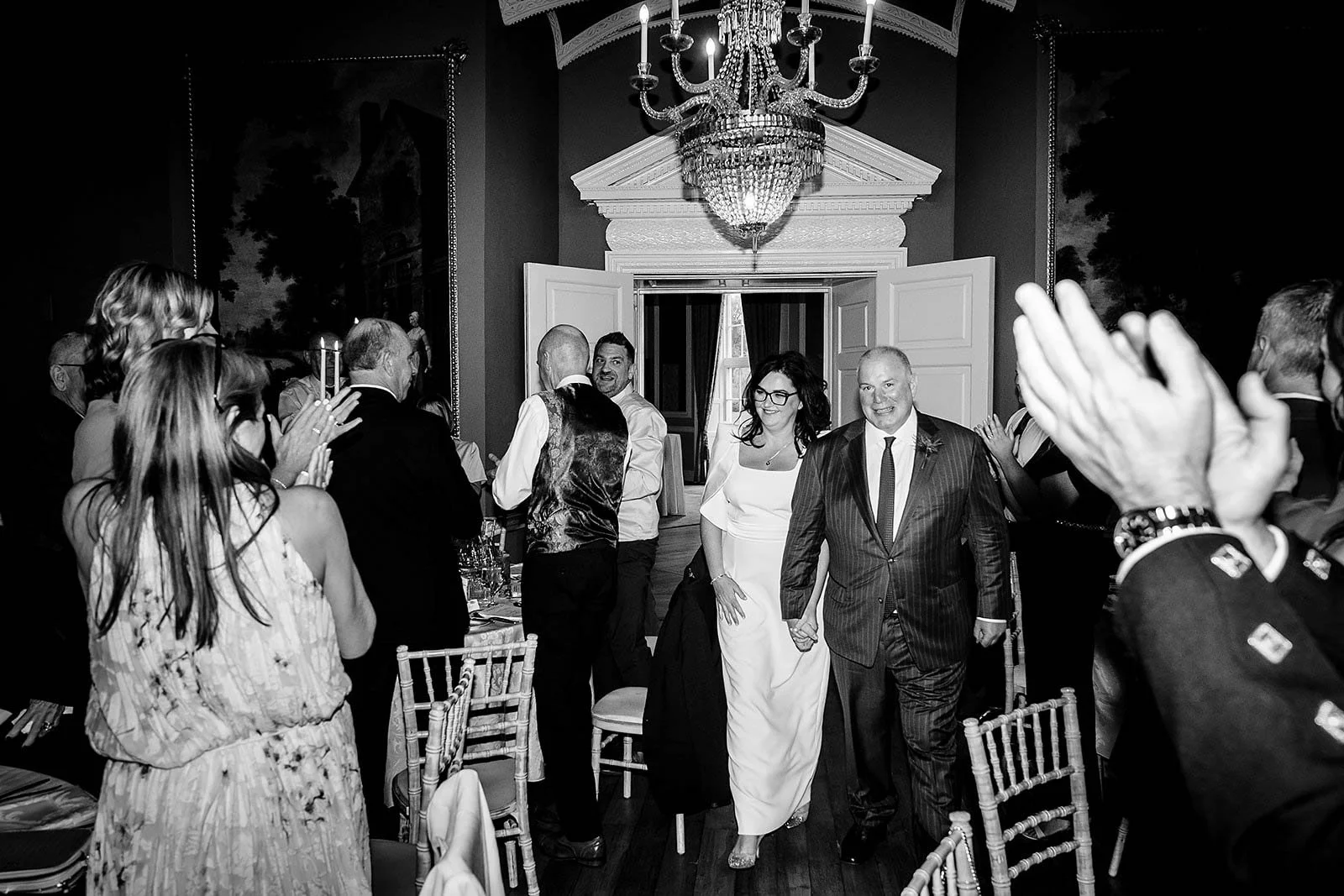 2. luttrellstown-castle-wedding-photography-outdoor drinks-21.jpg