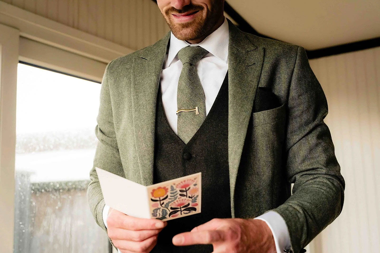 2. wicklow-wedding-photographer-groom-getting-ready-laura-8.jpg