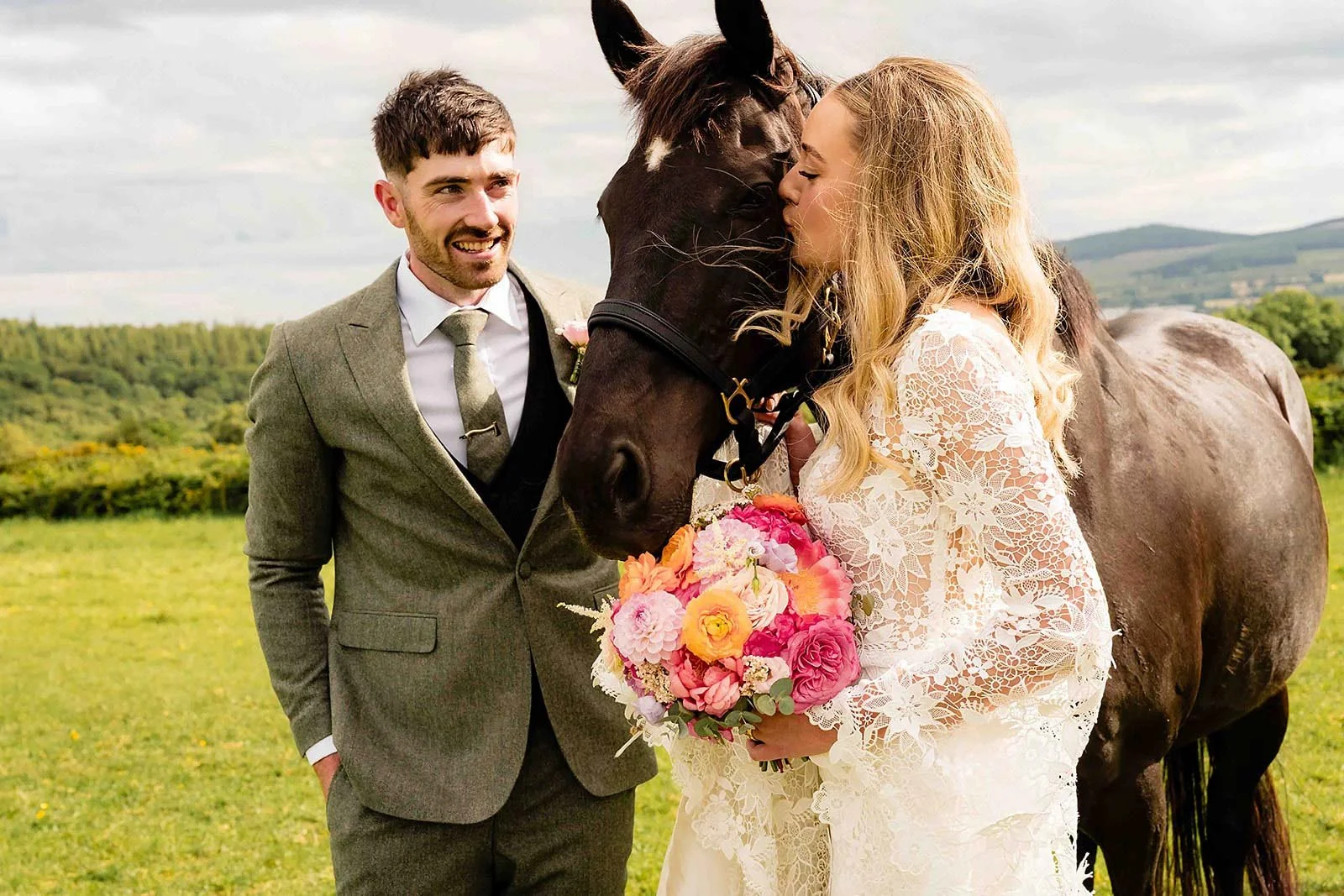 5. wicklow-wedding-photographer-laura-horses-farm-3.jpg