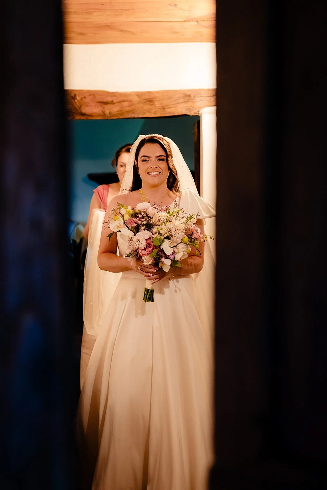 5. Niamh getting ready with her bridesmaids inside the old walls of Borgo di Tragliata-10.jpg