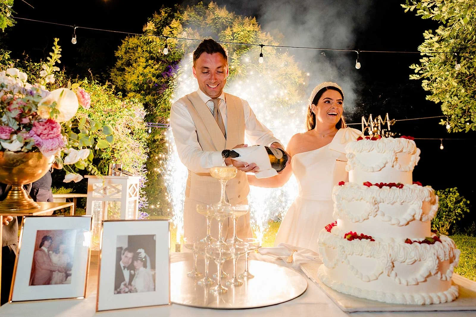 12. Cold sparks and a champagne tower at Niamh and Dave's cake cut at Borgo di Tragliata-7.jpg