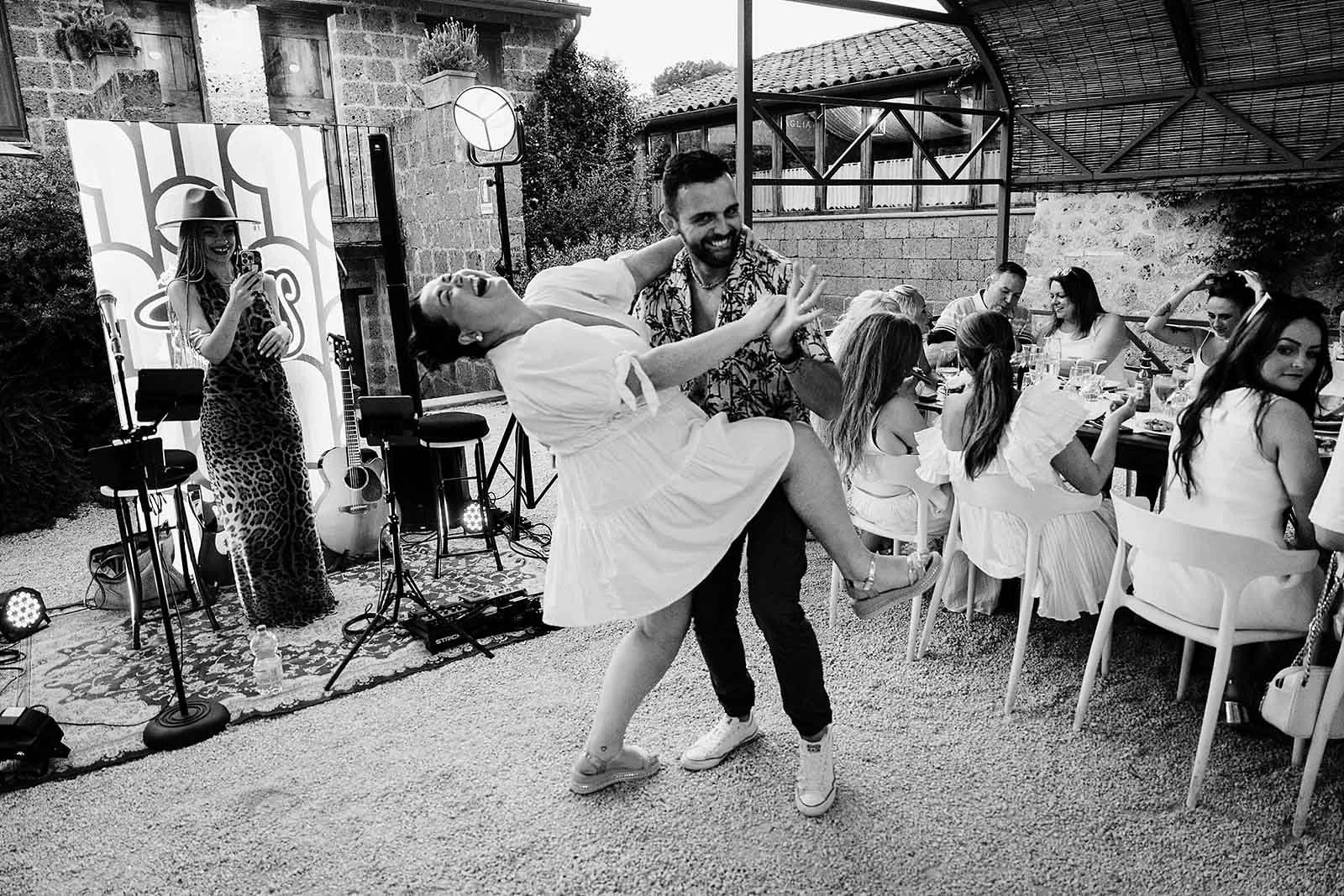 17. Niamh singing at the white party karaoke in Italy-2.jpg