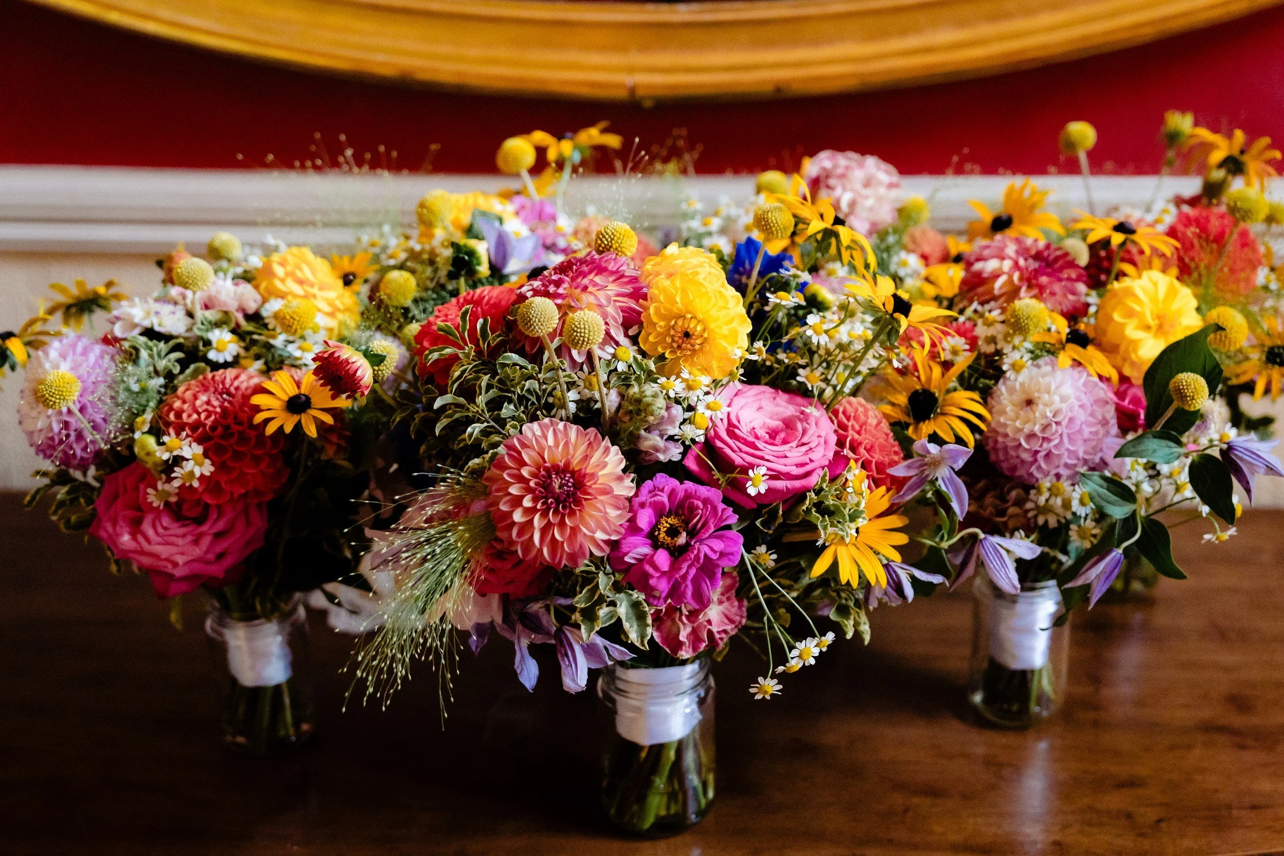 rathsallagh-wedding-photographer-niamh-john-02-wildflower-bouquets.jpg