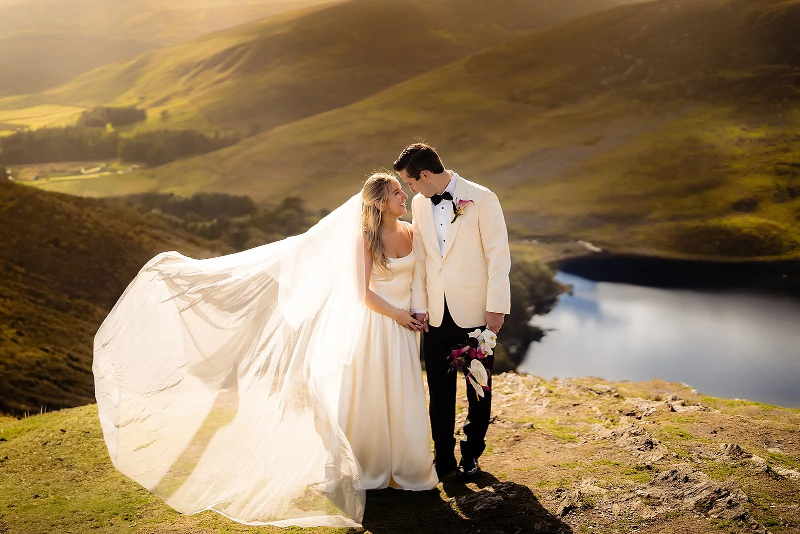 veil flyin gin the wind with lough tay as the backdrop in wicklow