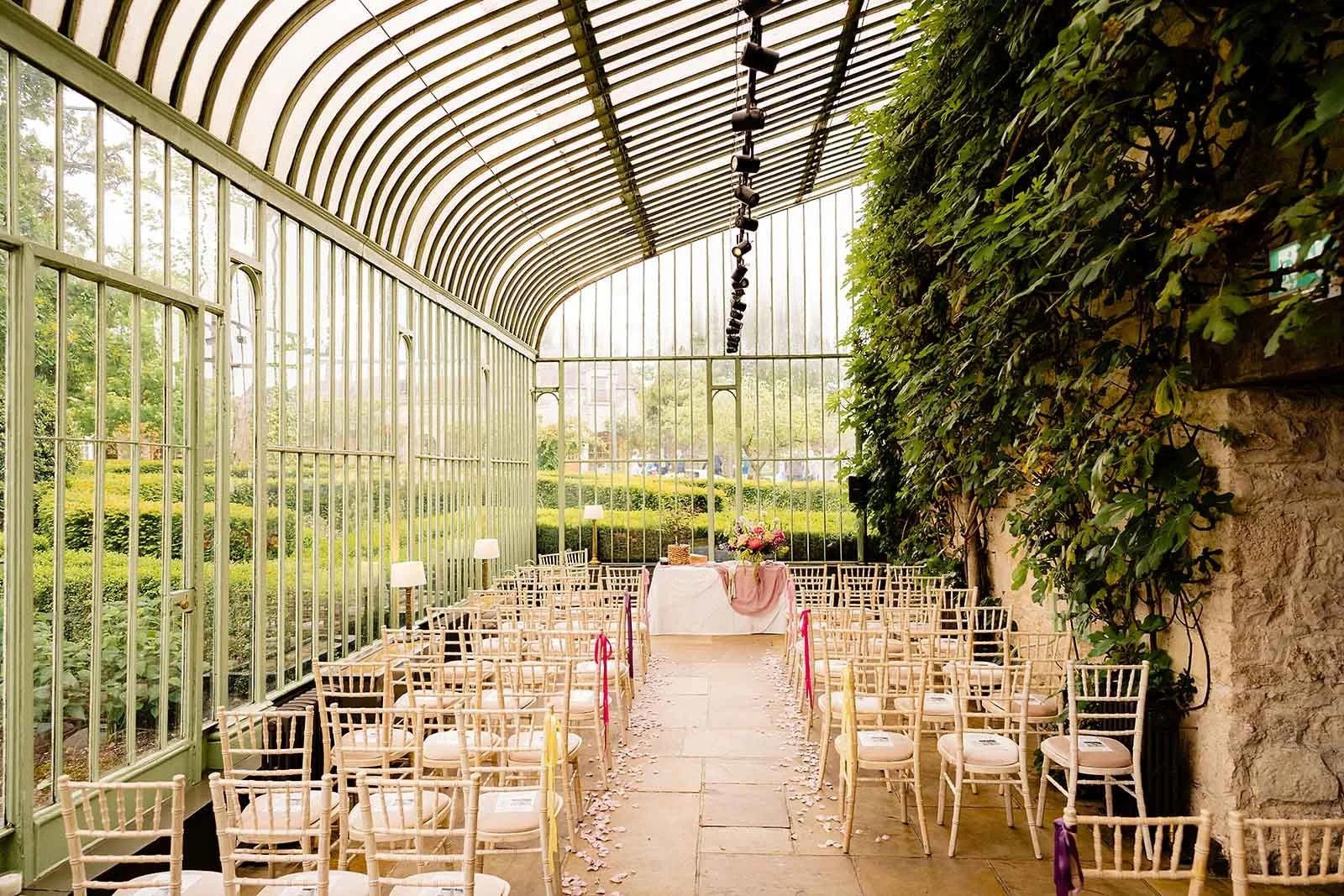 orangerie ceremony in the cliff at lyons wedding
