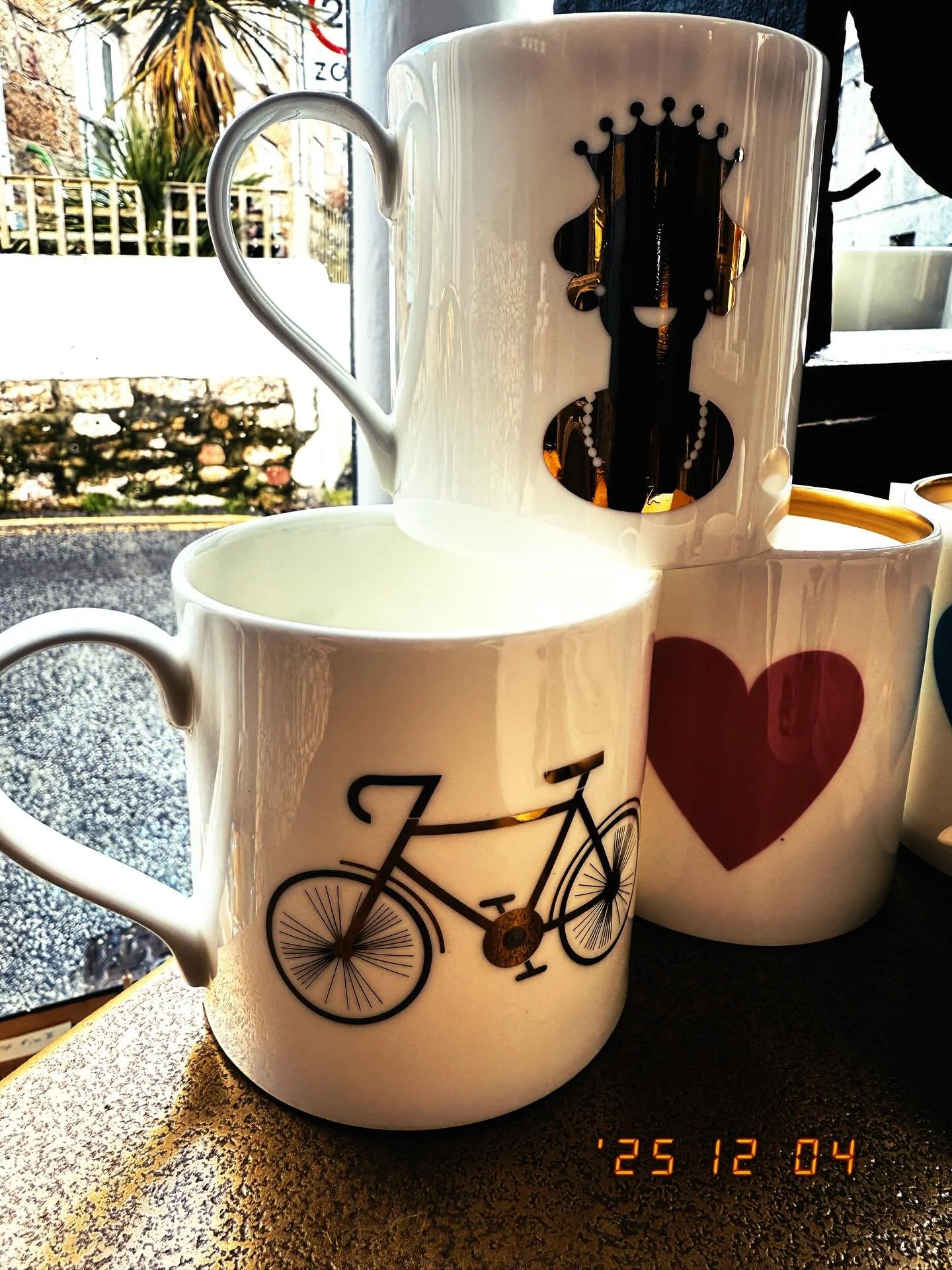 For all the bike nuts, royalists, favourite Queens &amp; anyone else you love! Don&rsquo;t be a mug, get something of quality made in England bone china &hellip;.with 22carat Gold &amp; Platinum&hellip;.. OPEN NOW!