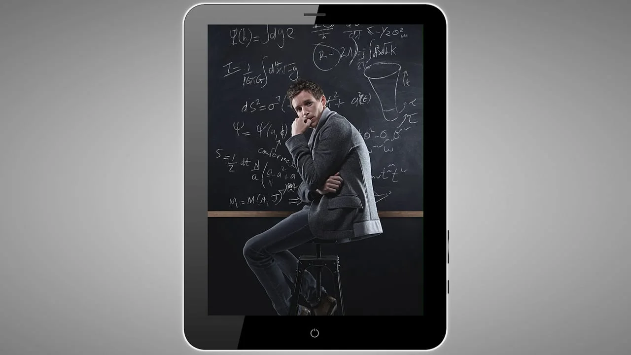 EDDIE REDMAYNE FOR EMPIRE IPAD EDITION