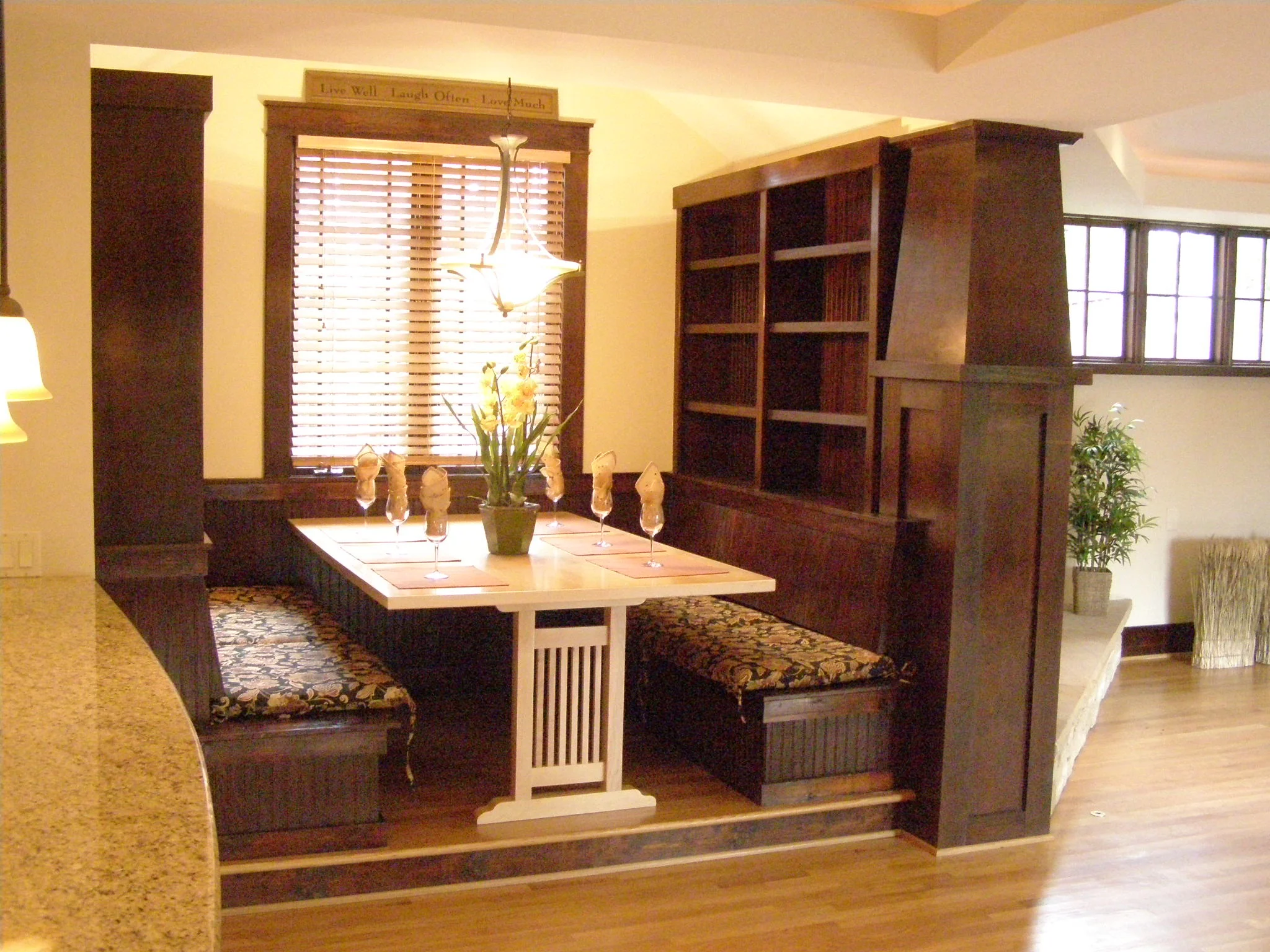 Breakfast Booth with table.jpg