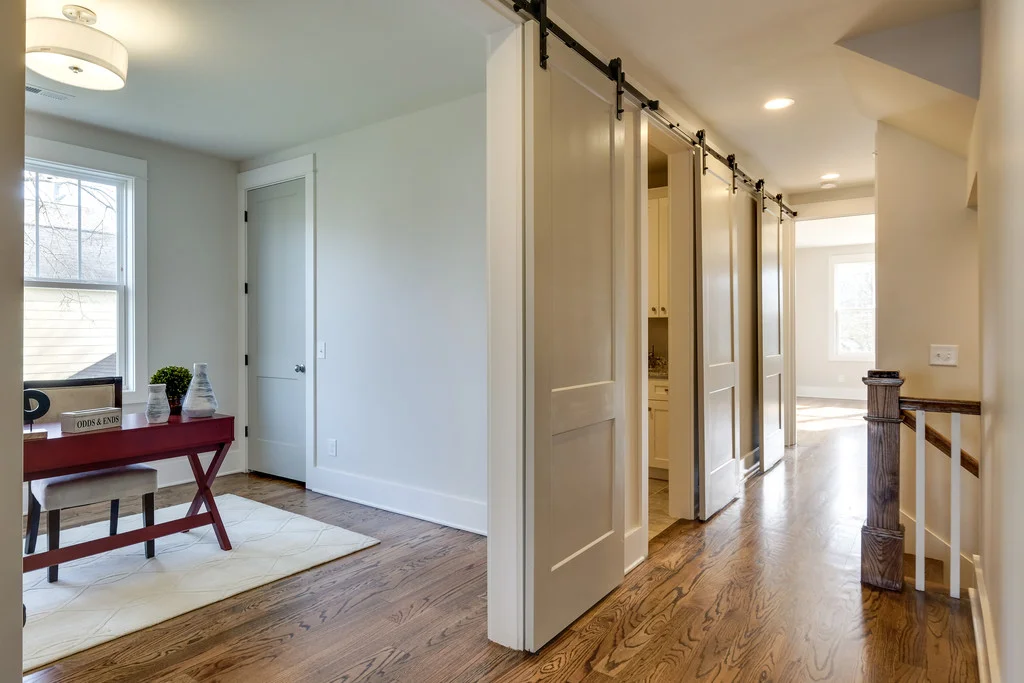 3506A Hillsdale10.jpg