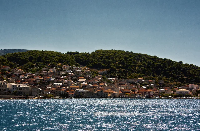Pučišća.jpg