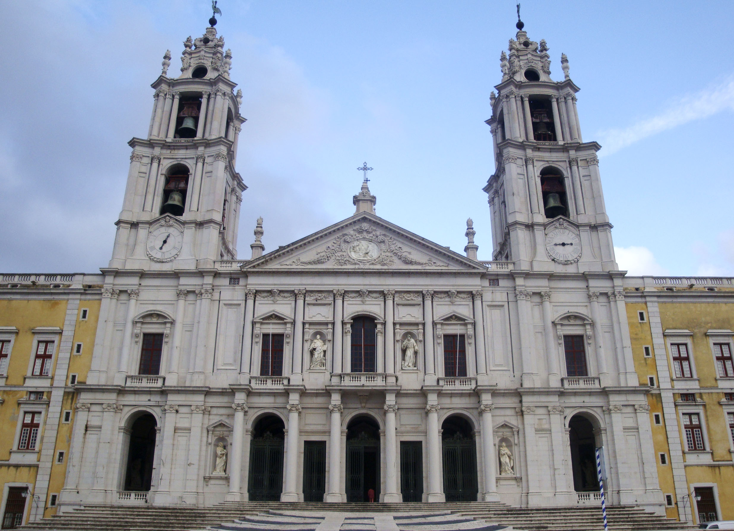 El magnífico Palacio de Mafra debe incluirse en una visita de 1 semana a Lisboa