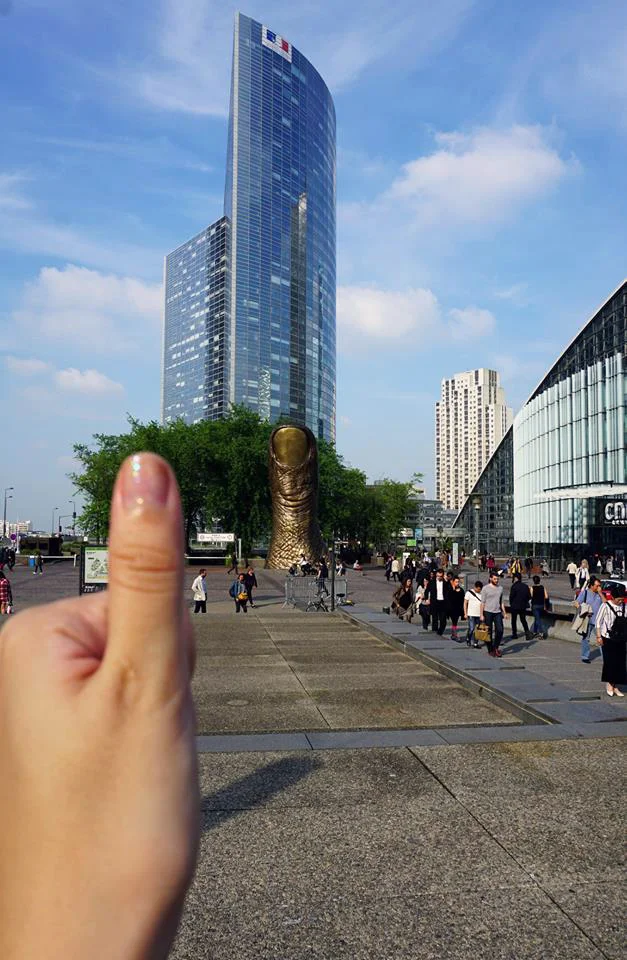 blindapplying_engie_ladefense_thumbsup.jpg
