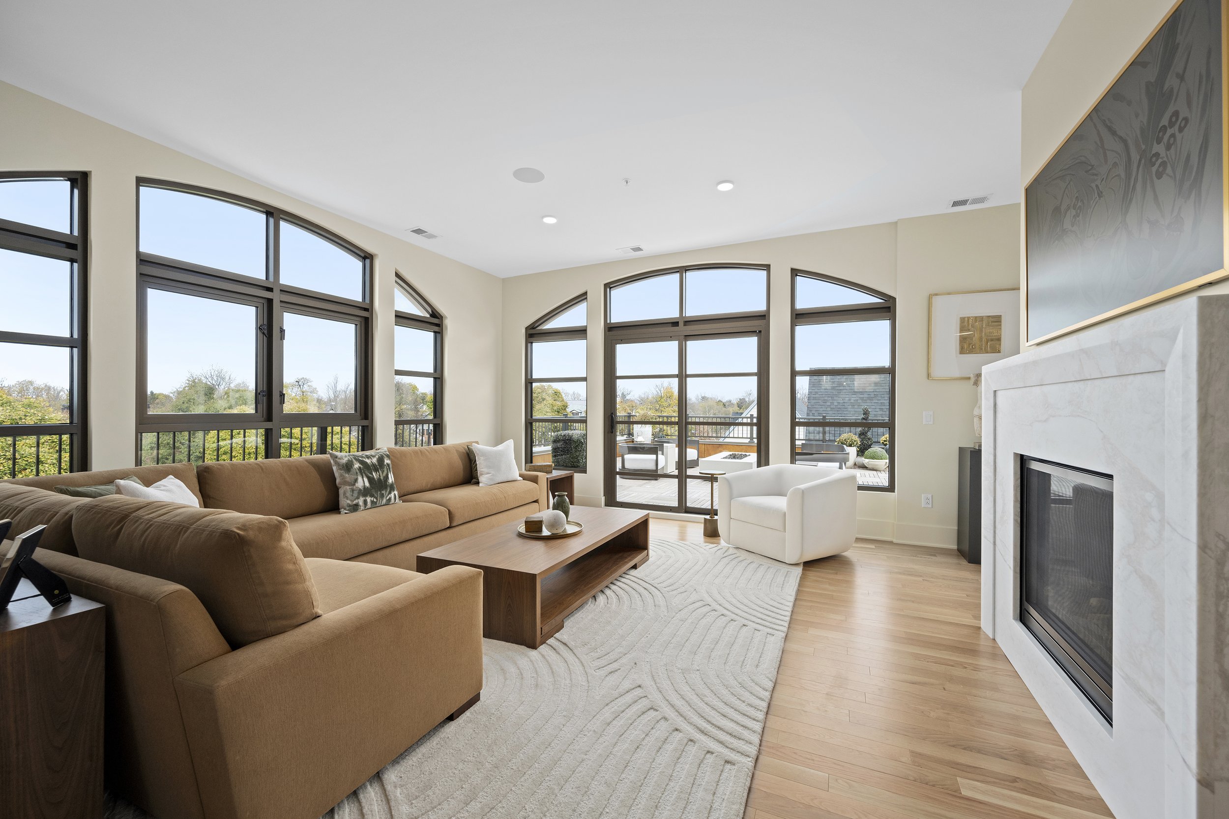 1111Elmwood#305_009 copy.jpg