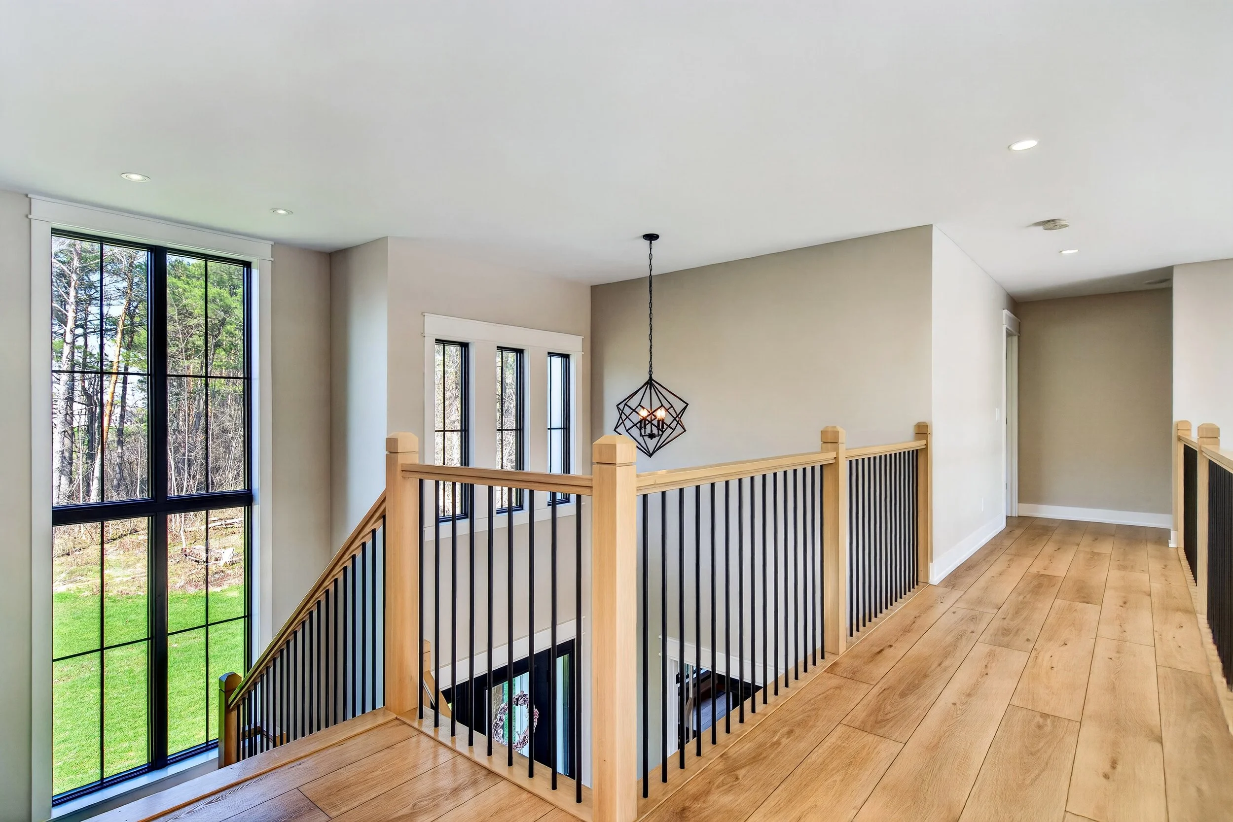 6750ClintonInt_020.jpg