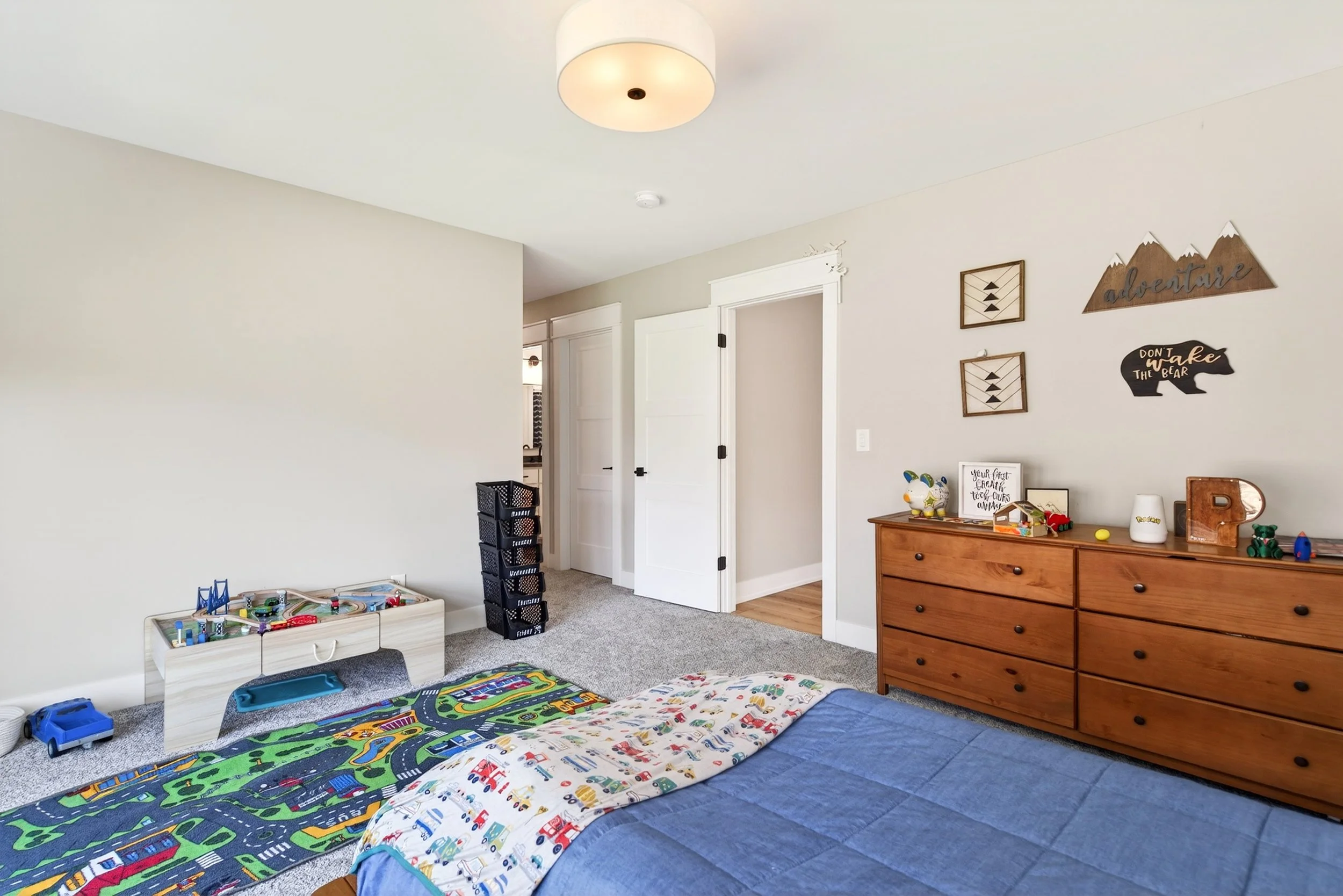 6750ClintonInt_022.jpg
