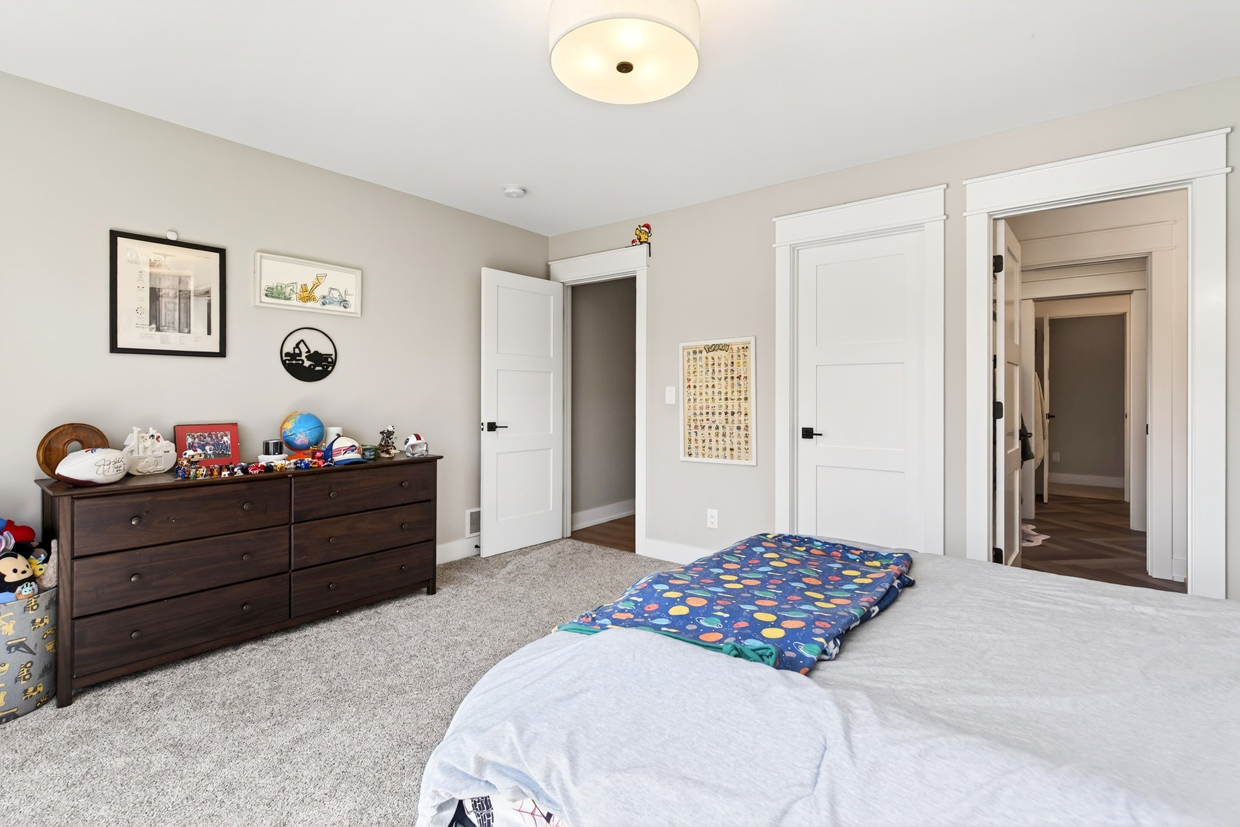 6750ClintonInt_026.jpg