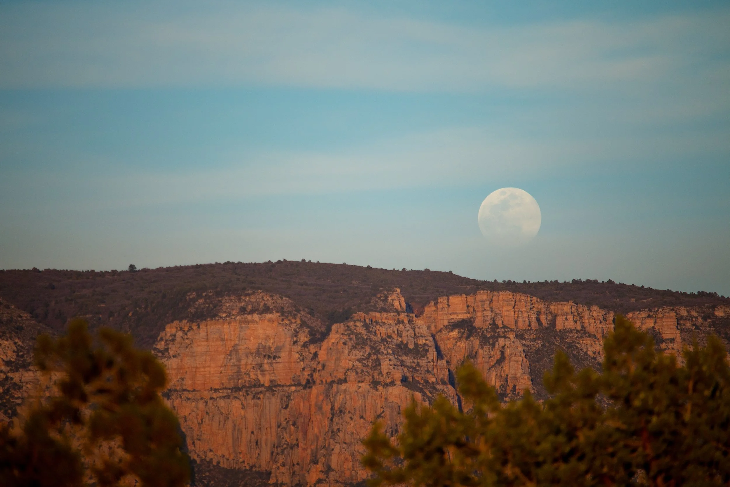 SedonaMoon.jpg