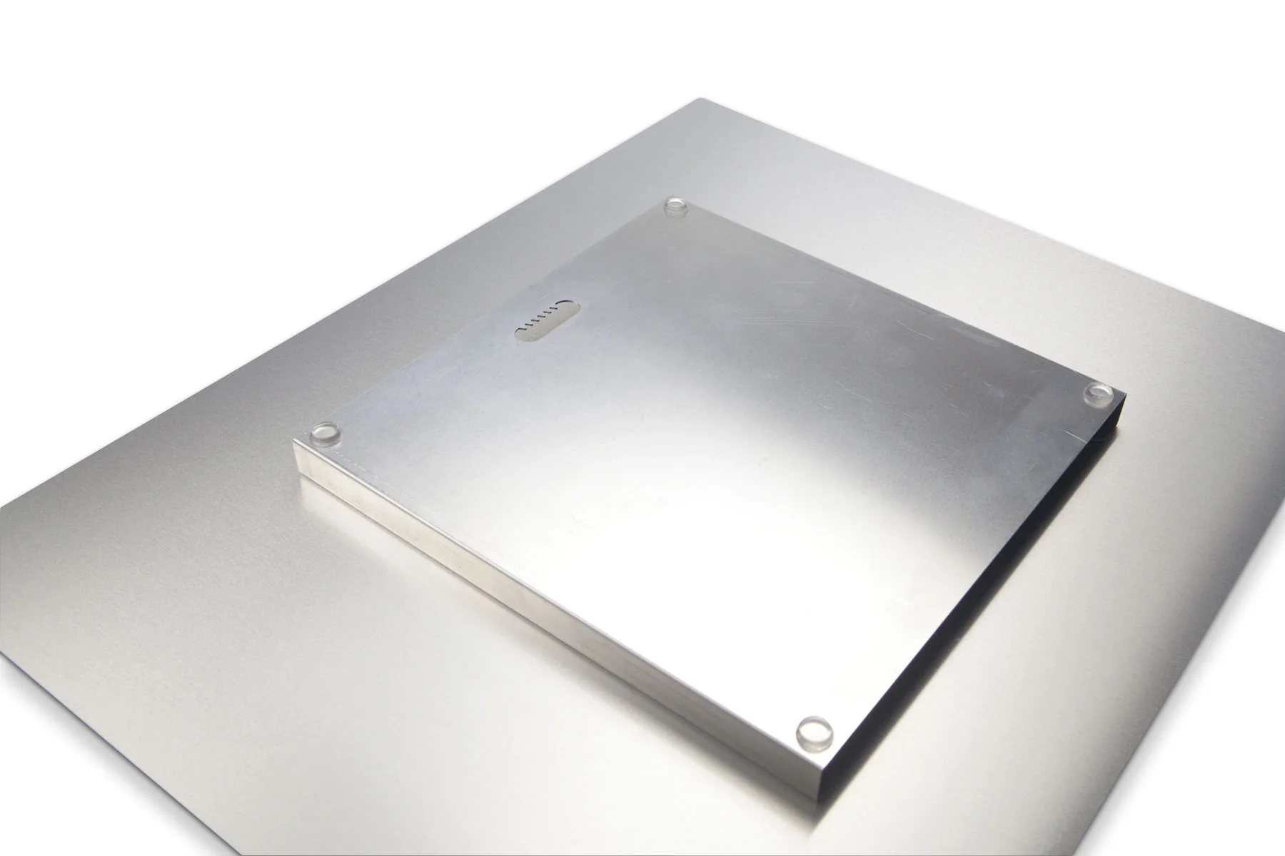 d_large_metal_hangingbracket.jpg