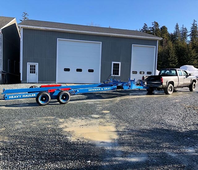 We got to try out our new to us hydraulic trailer today. Lovingly restored to it&rsquo;s 1970&rsquo;s? glory by Ed, Jonah, and Seth T this summer it passed it&rsquo;s first test with flying colors!