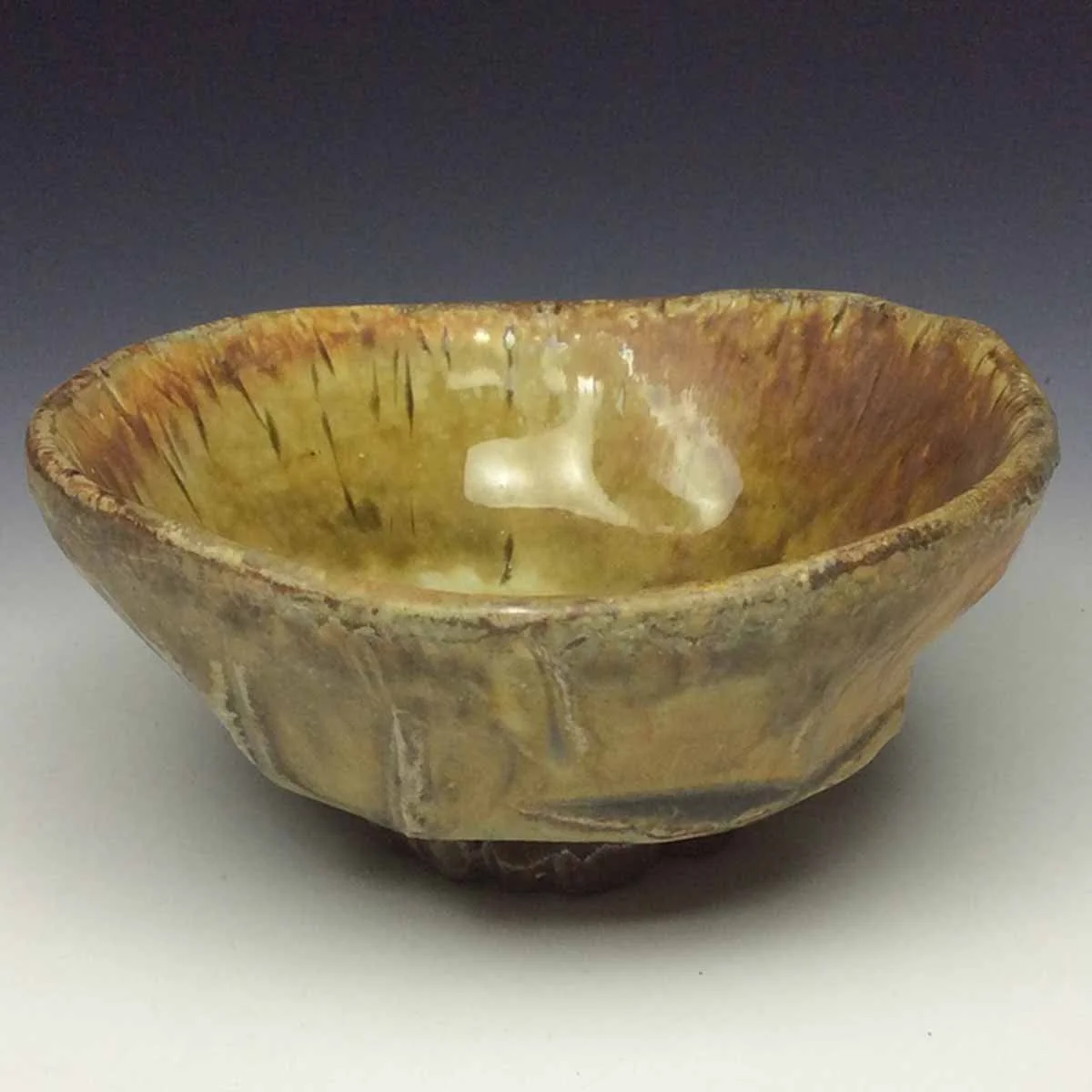 amber bowl 1e.jpg