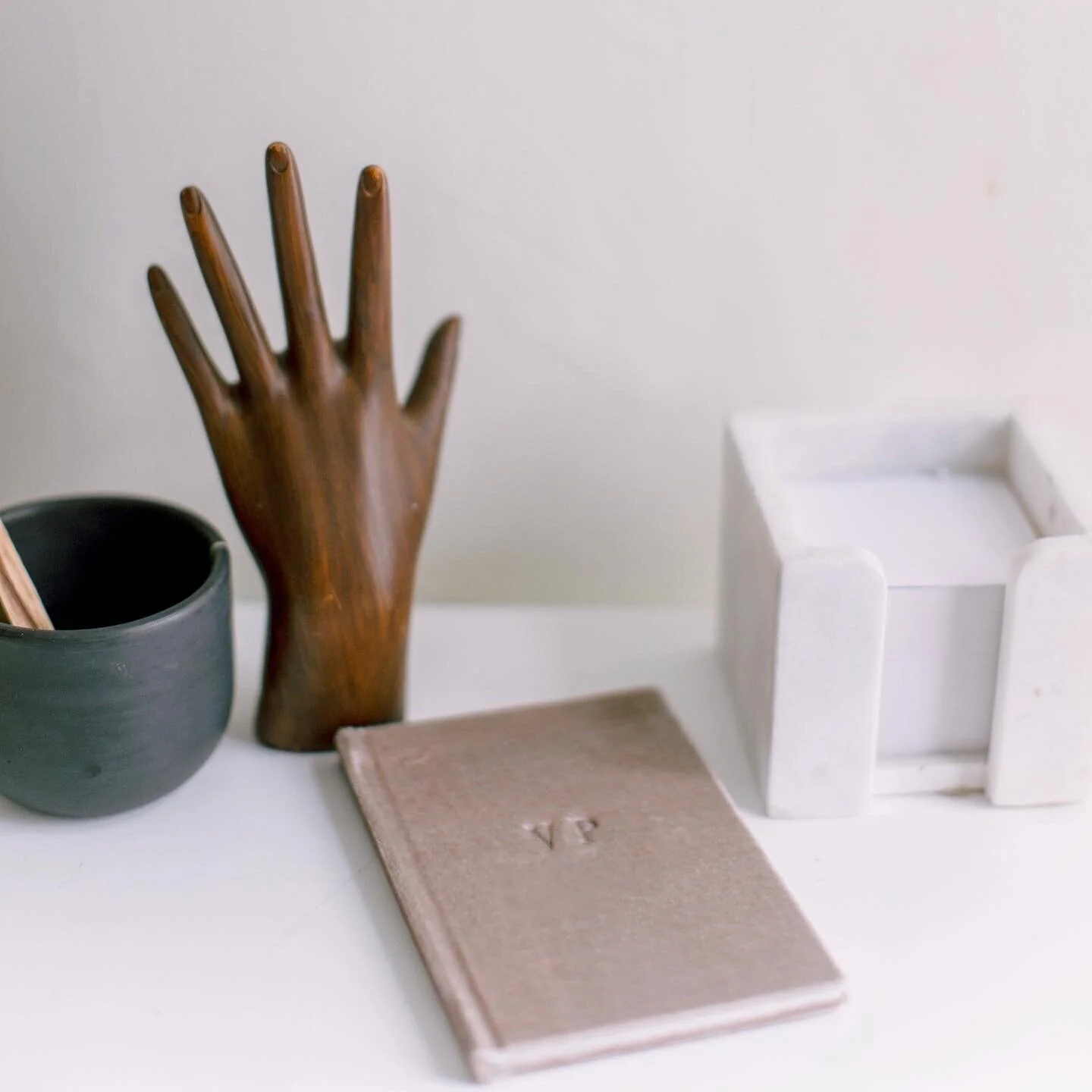 CBB04946-B277-46CB-8FD4-C169D00C4ED5