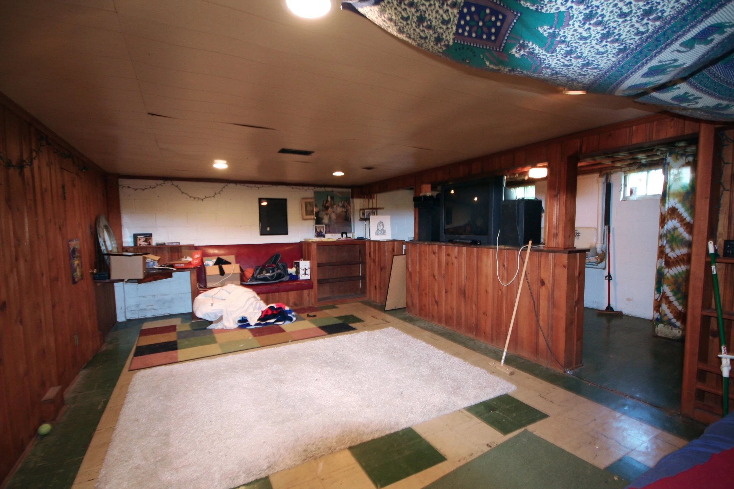 basement living 3.jpg