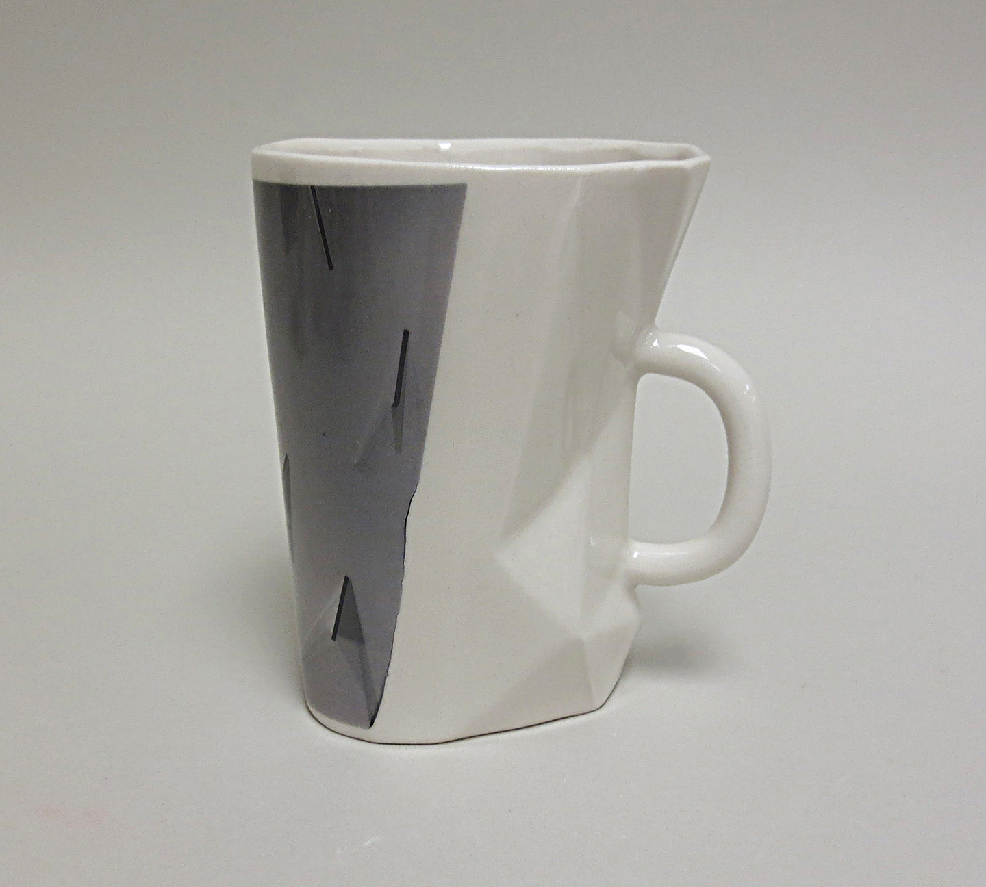 Collabo Cup 1st generation: Marie (right view)