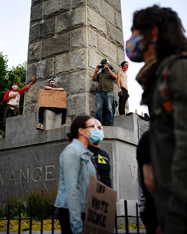 Asheville City Council voted unanimously June 9 for a joint resolution to remove two downtown Confederate monuments. The resolution includes a call for a task force to discuss modifying or removing the controversial Vance Monument. The obelisk is a t