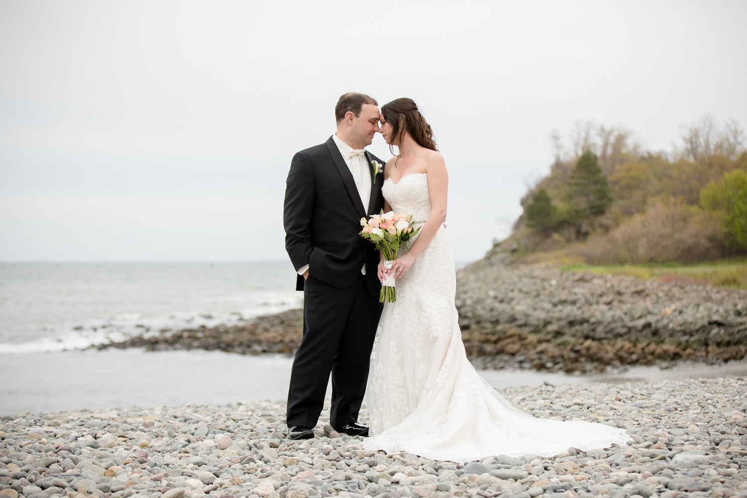 oceanview-of-nahant-wedding-26-north-studios-34.jpg