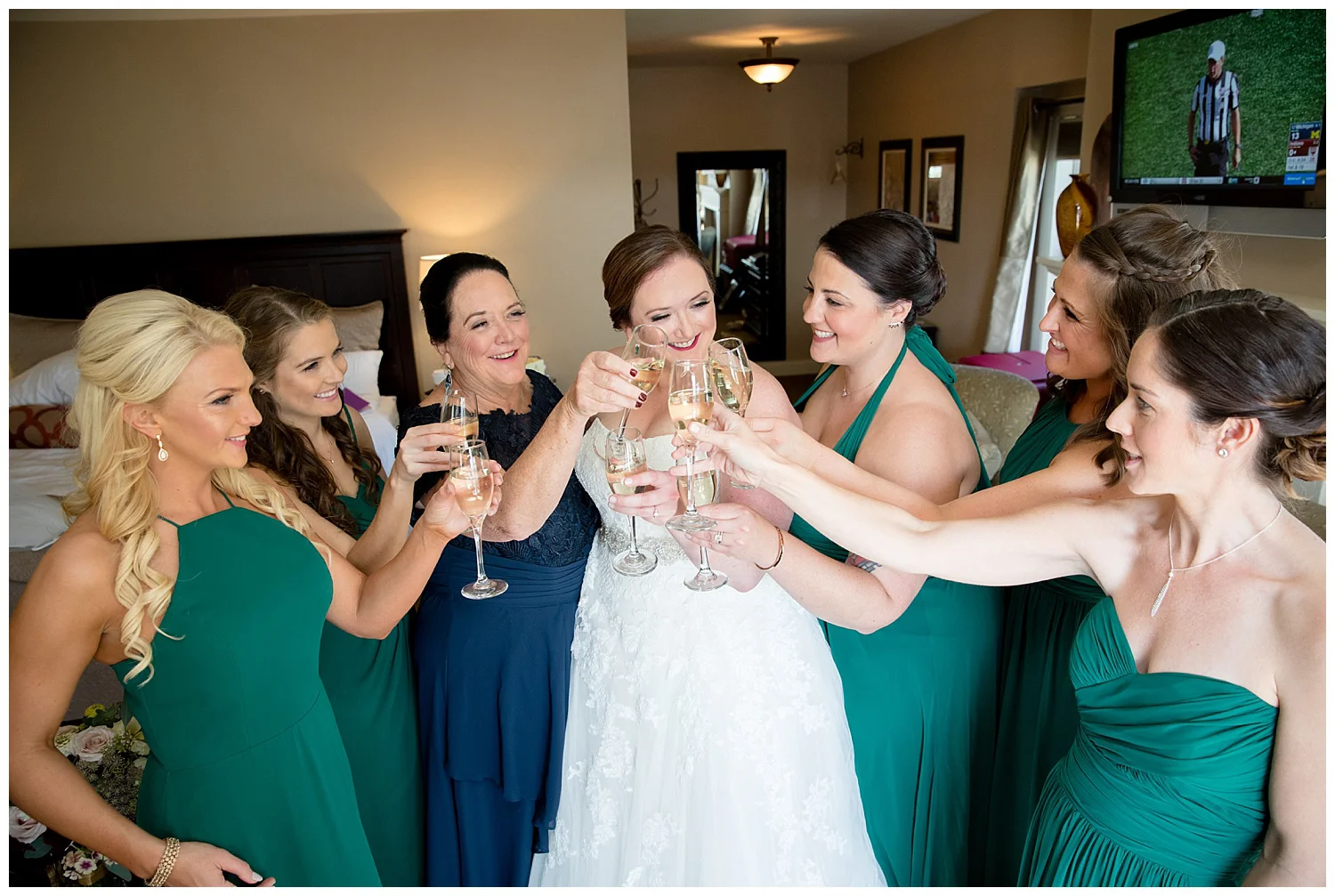 unioun-bluff-meeting-house-wedding-photos