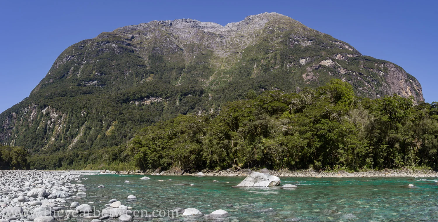 IMG_0927-Pano_tyb.jpg