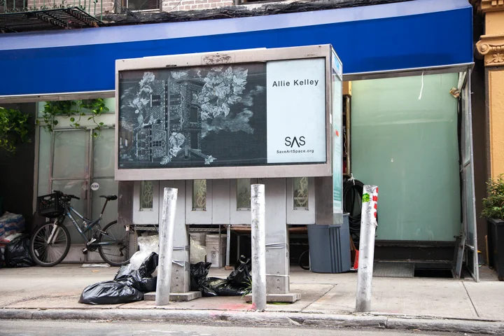 Location: Orchard St & Rivington St (142 Orchard St)