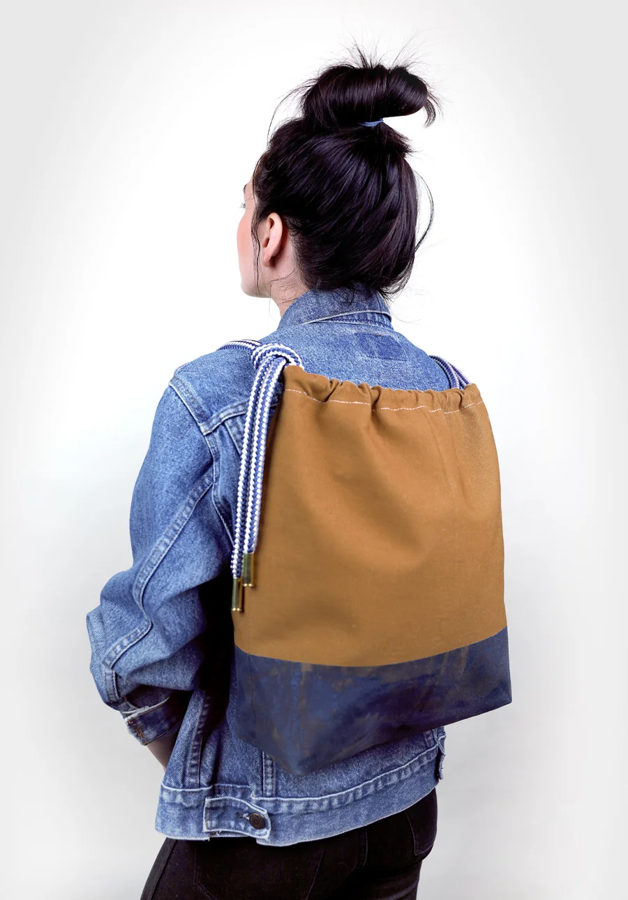 Jonny-Ruzzo-Canvas-Pack-Caramel-Navy-Product-Shop-www-jonnyruzzo-com-07.jpg