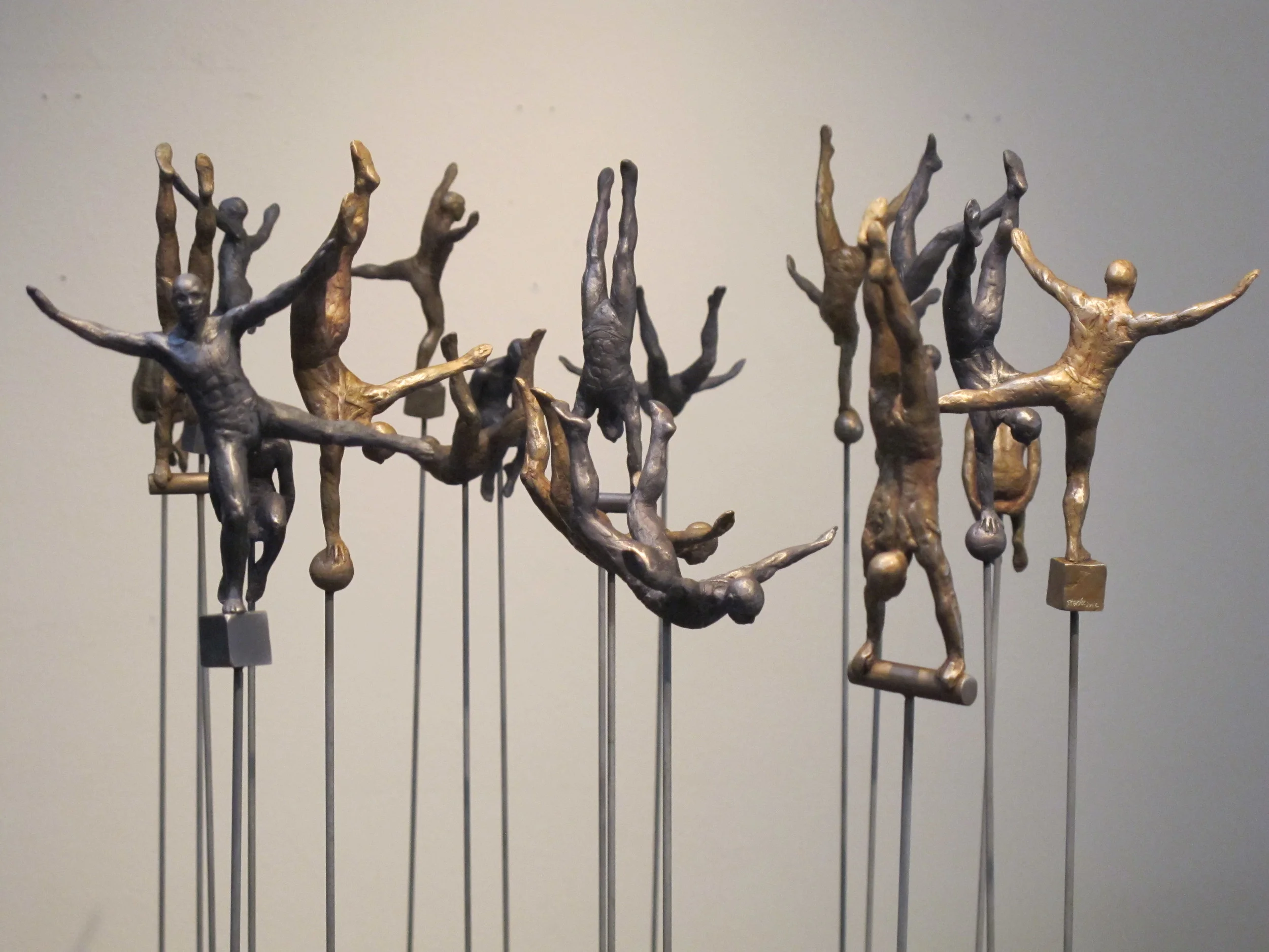 BALANCE SERIES  Bronze and steel