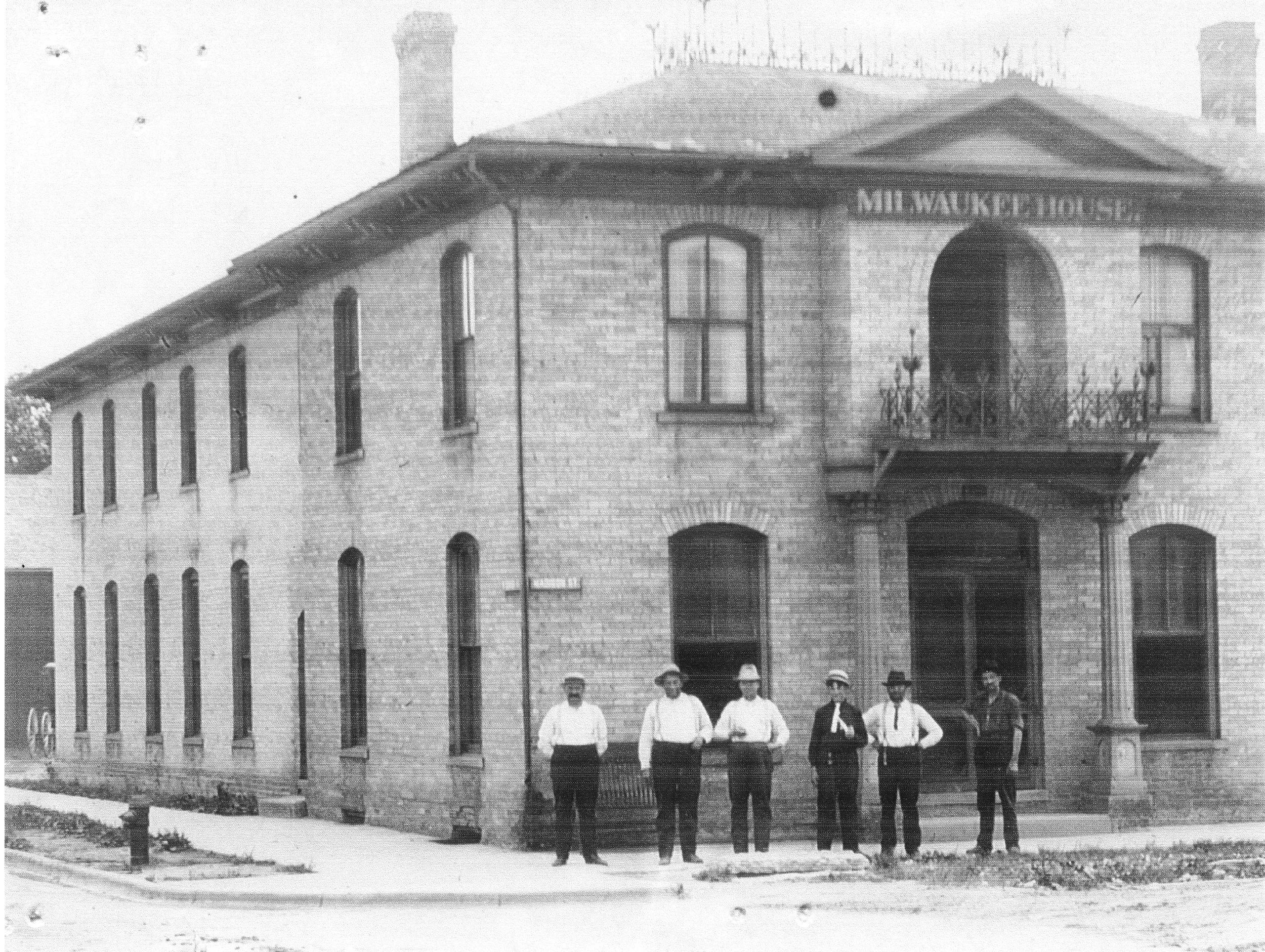 Milwaukee House