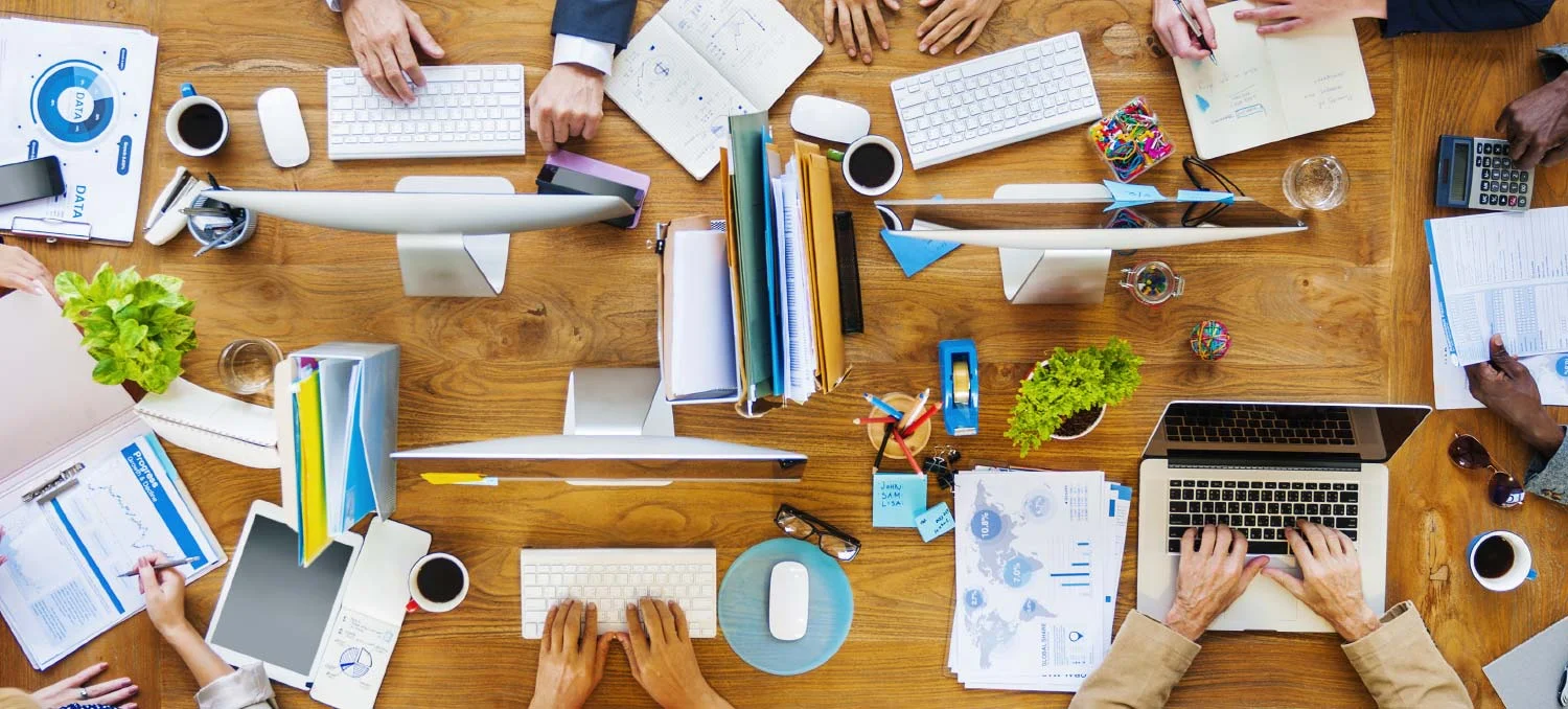 vs-people-working-long-table-operations.jpg