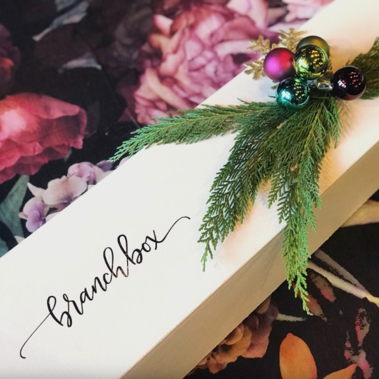 branch-box-holiday-flowers.png
