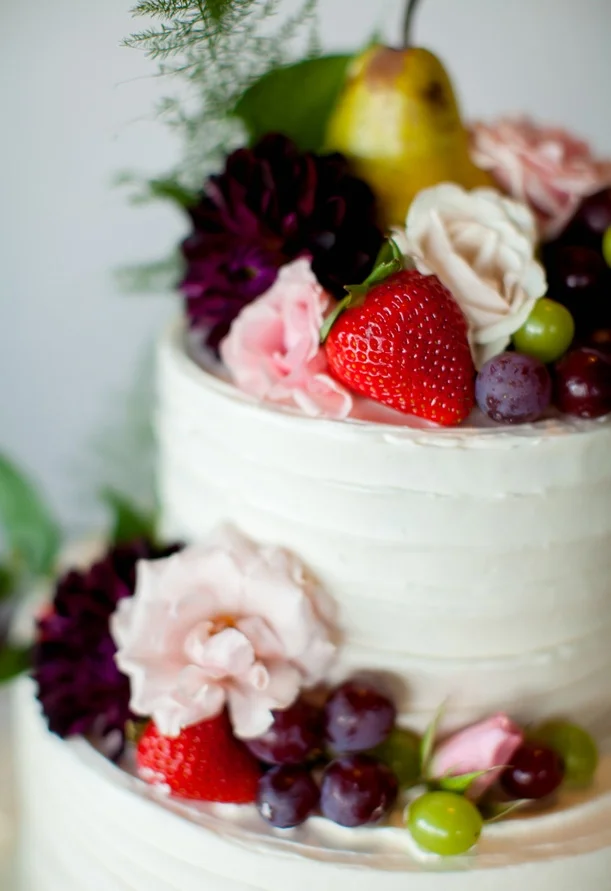Fruit and Cake Flowers Decoration