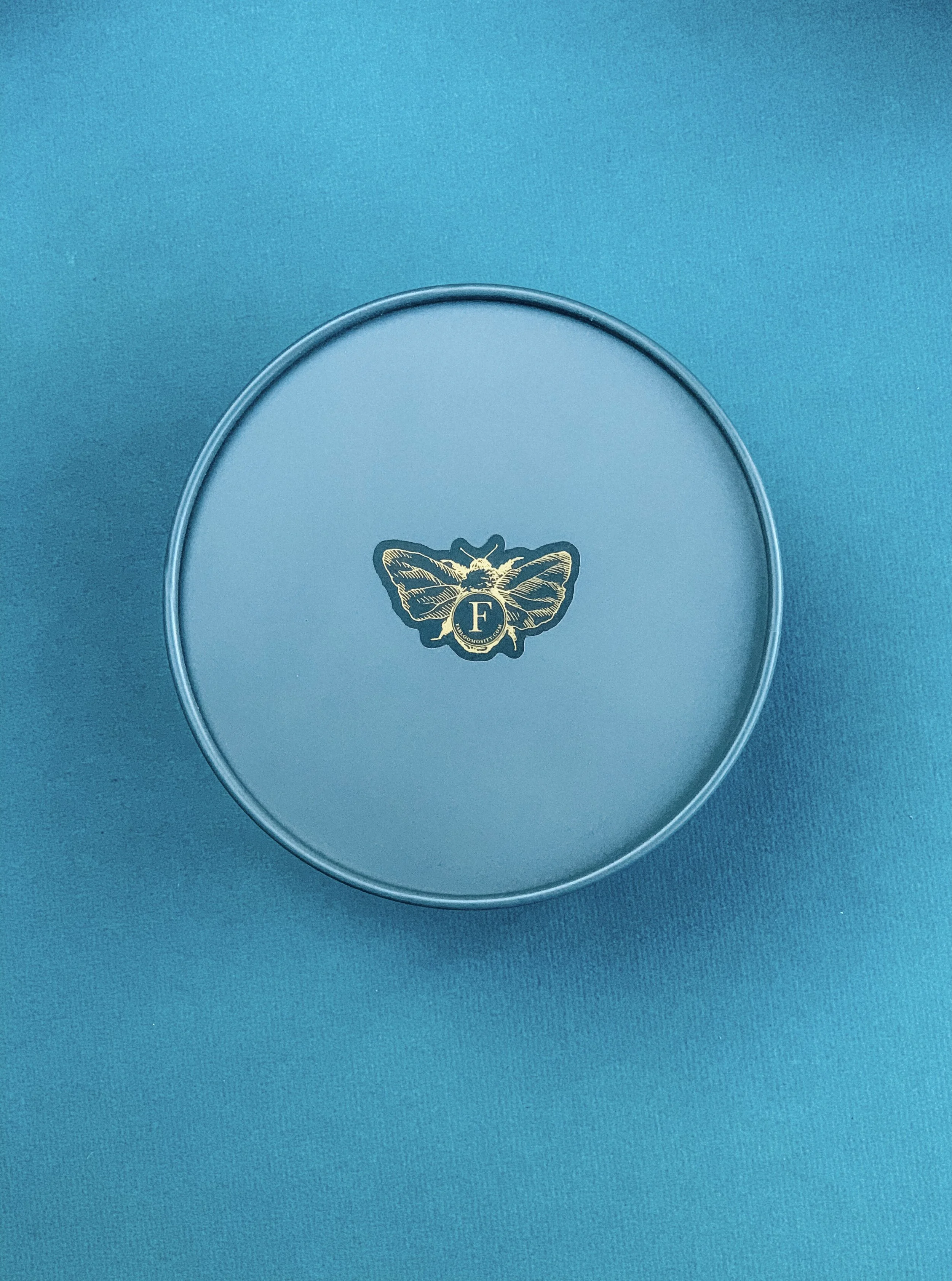 Red rose arrangement in a black hat box for Valentine’s Day, available for delivery in Edmonton, St. Albert and surrounding areas.