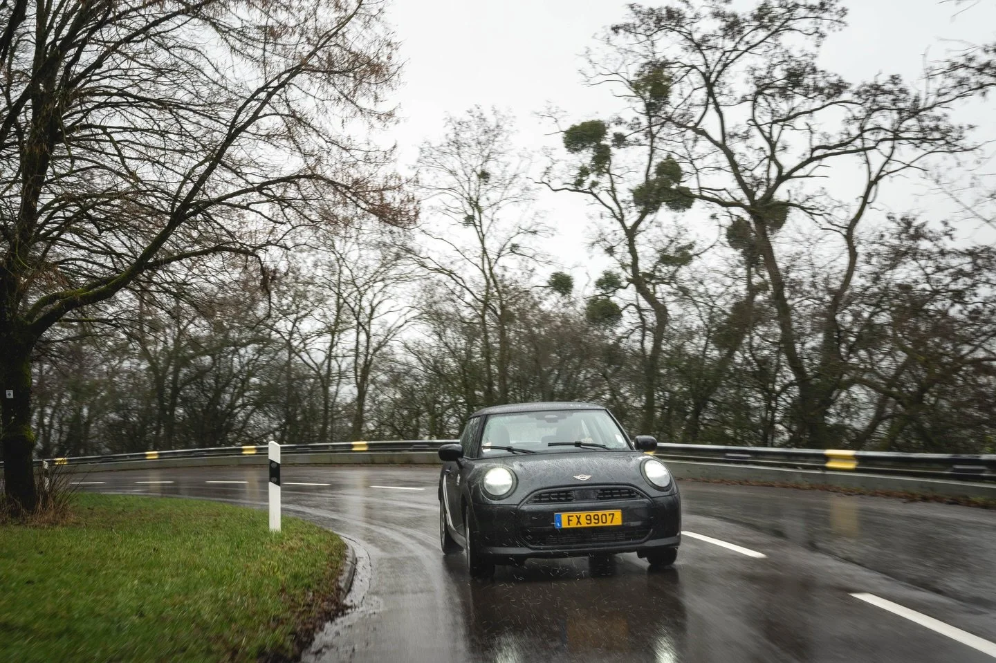CLIENT WORK ~ MINI

Photography of a @mini_belux B2B campaign.

@flexcarsharing is a Luxembourgish car sharing company with the new MINI Coopers in their fleet.

We wanted to capture the driving experience on the Luxembourg roads. 

#mini #cooper #ca