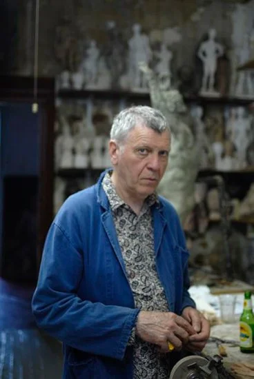 Sculptor Bruce Gagnier