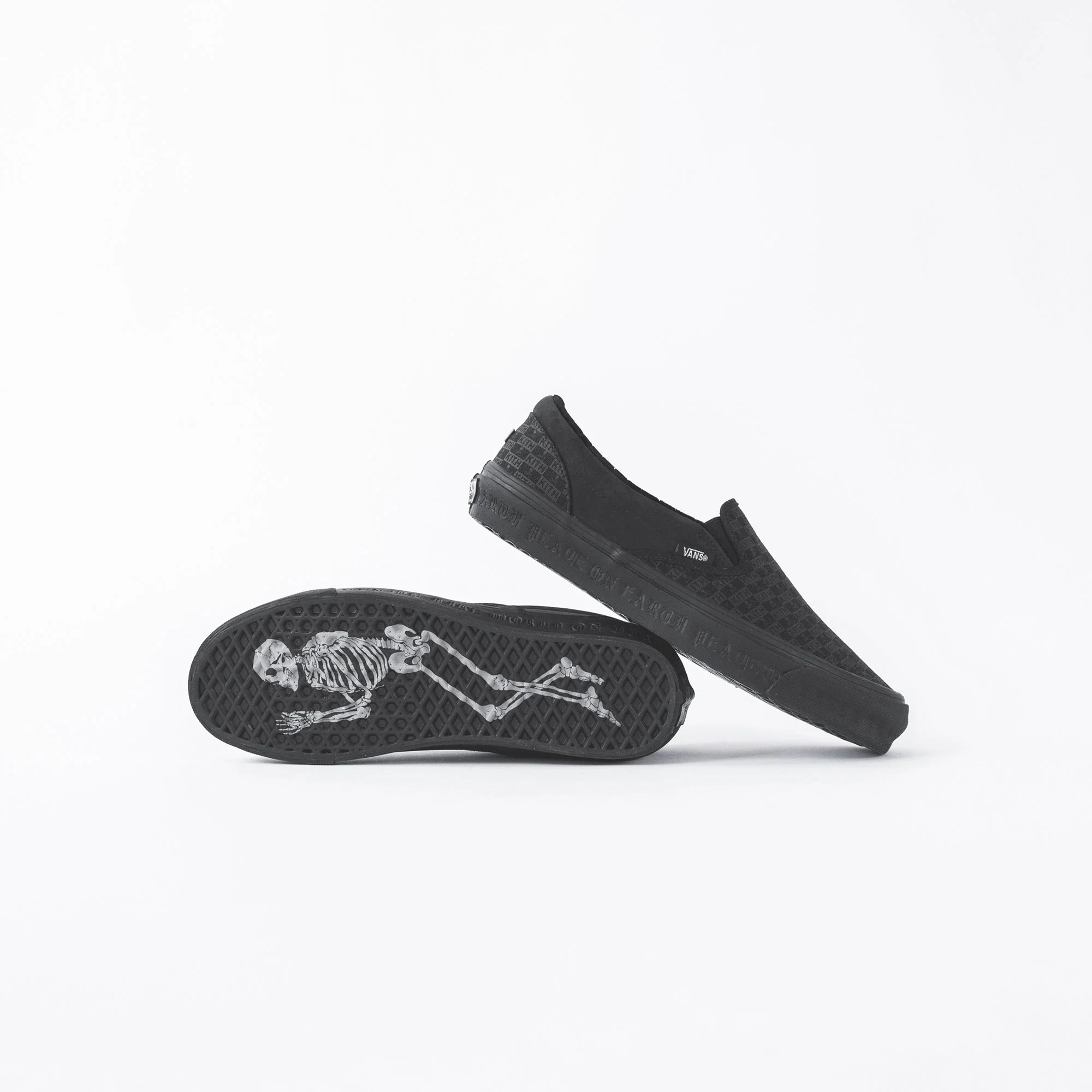 Kith x MASTERMIND WORLDWIDE