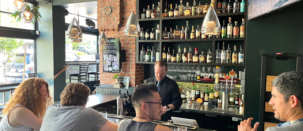 Bar photo 2