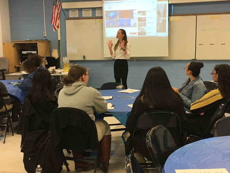 IIG New England Region Program Director Erin White leading a financial literacy workshop at Lawrence High School.