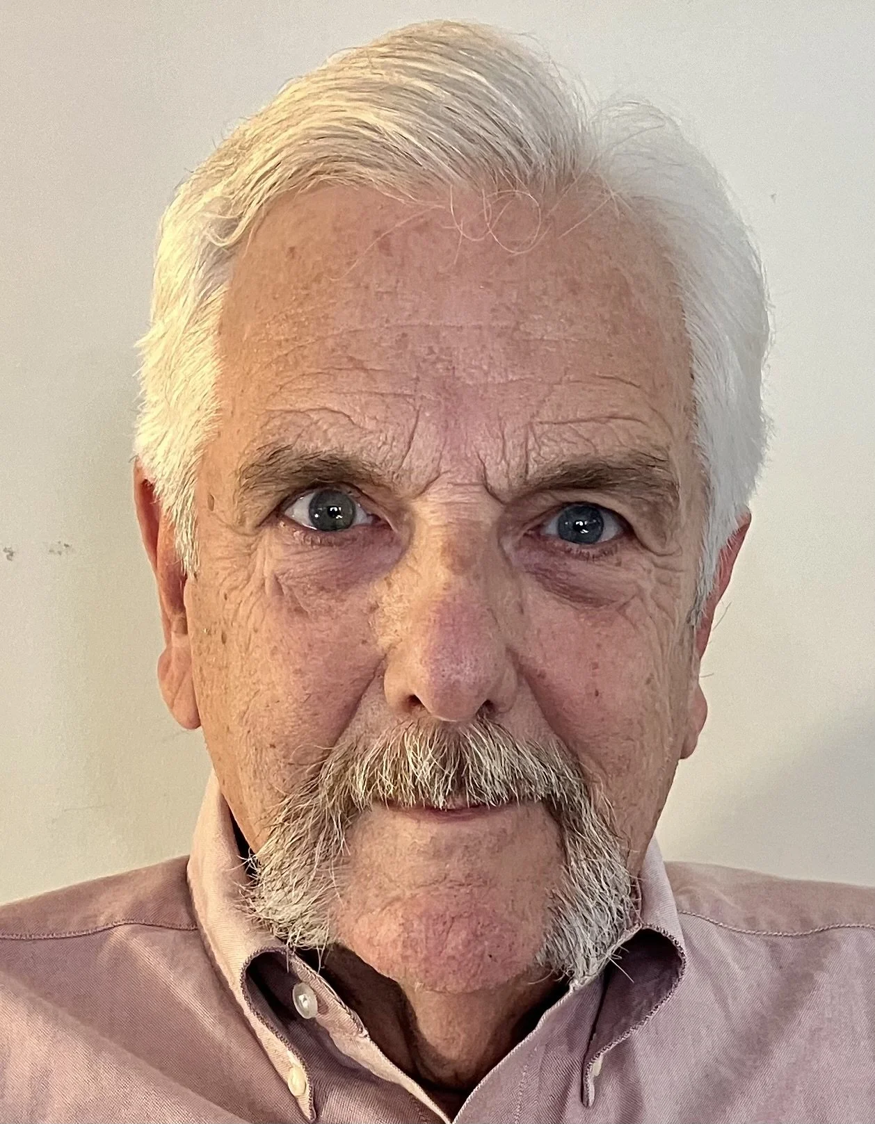 s'tache Shot.jpg