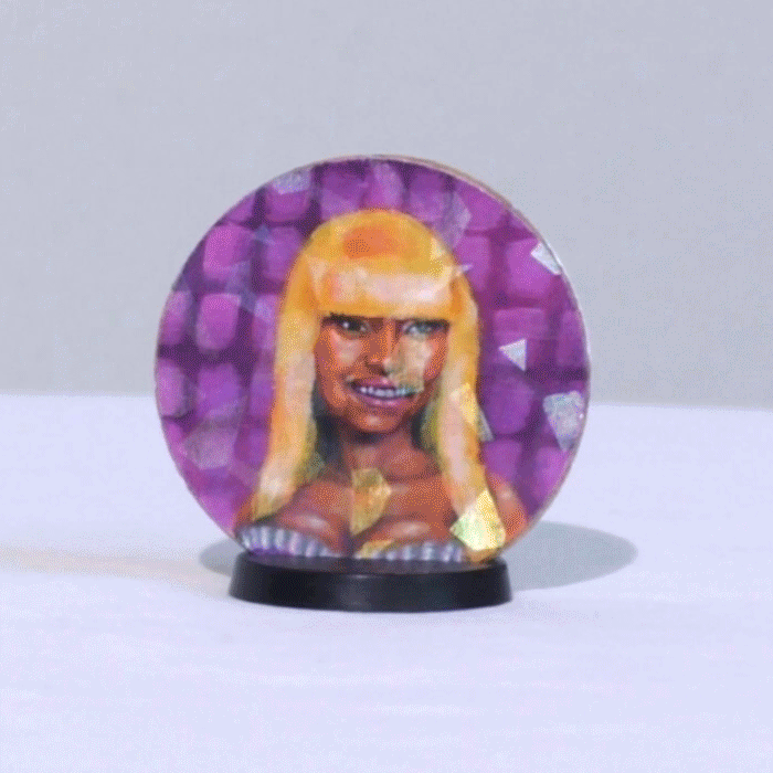 Nicki.gif