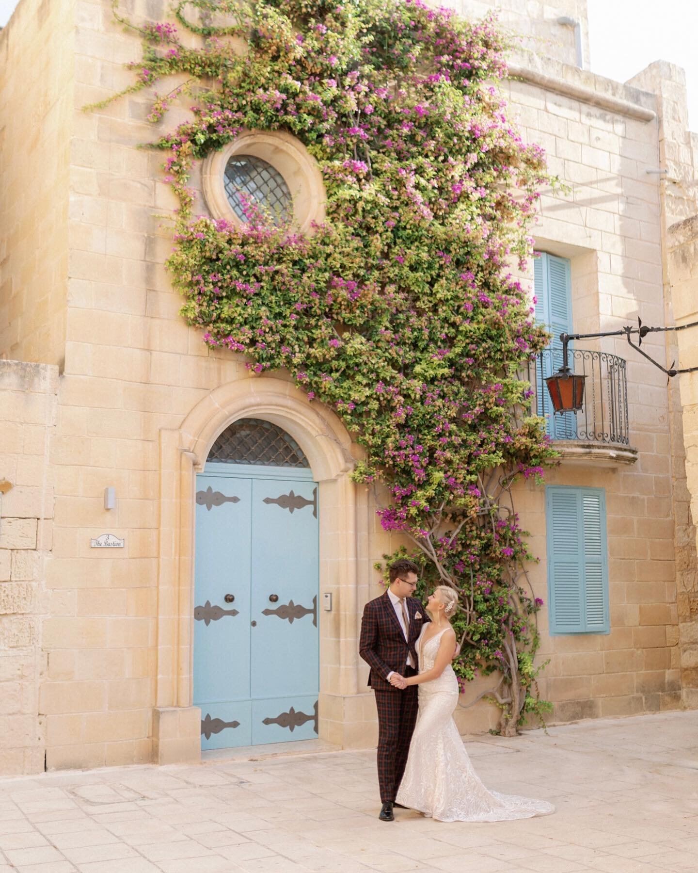Malta with Z &amp; A ☀️
.
.
#sukniaslubna #weddingdress #slub2021 #fineartweddingphotography #fineartweddingphotographer #fineartbride #fotografslubny #fotografslubnygdansk #fotografslubnytrojmiasto #gdanskfotograf #fotografgdansk #fotograftrojmiasto