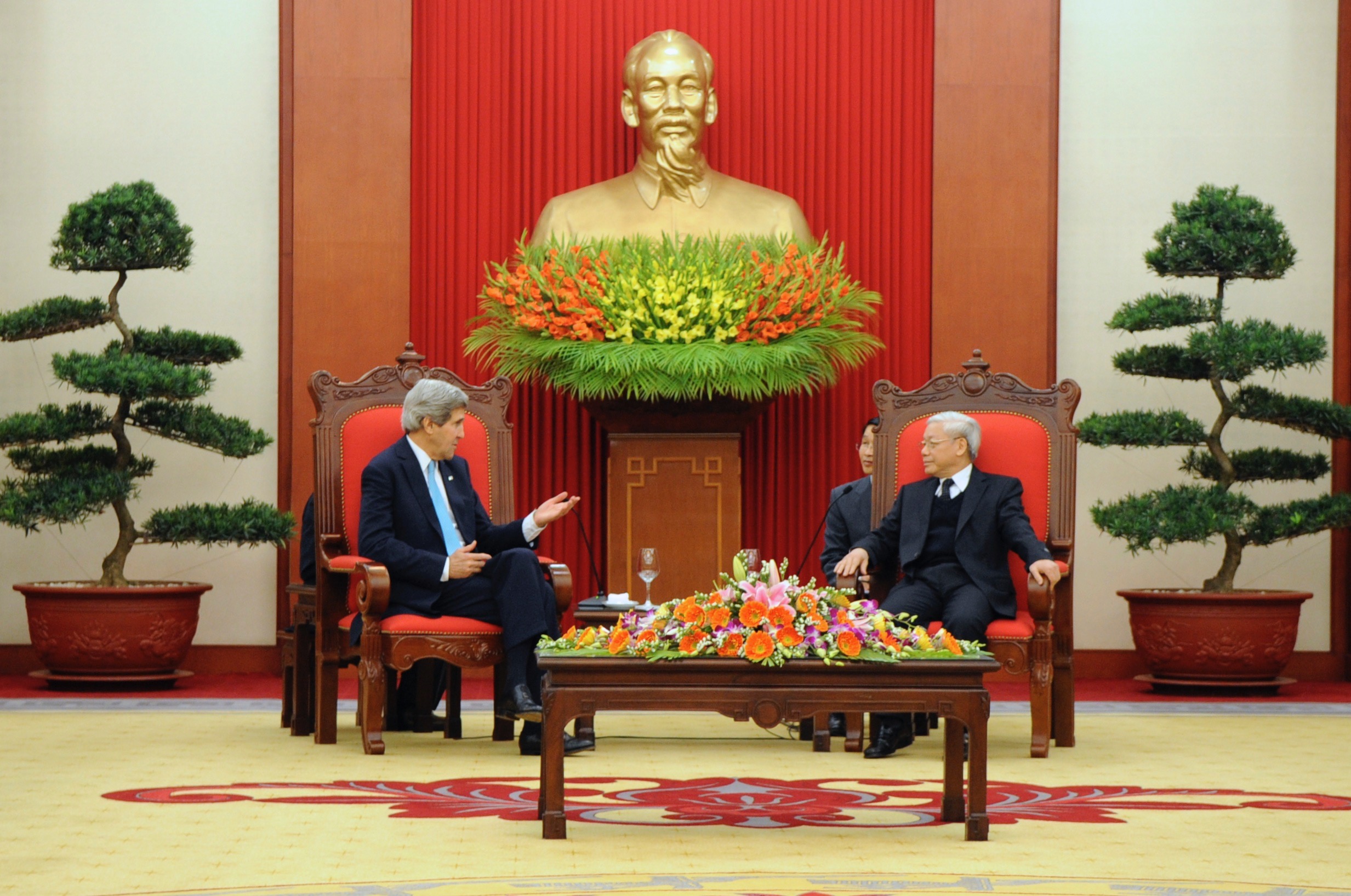  A typical government meeting in the shadow of Ho Chi Minh. 