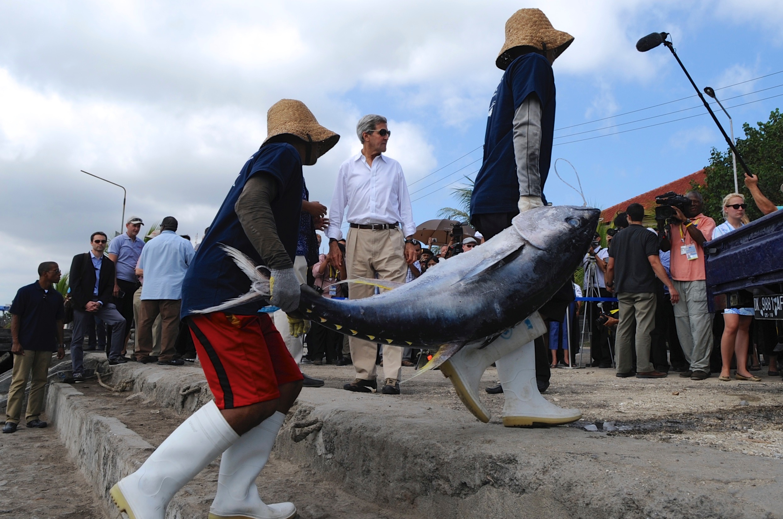  Secretary Kerry seeing sustainable tuna fishing while visiting Bali on behalf of President Obama. 