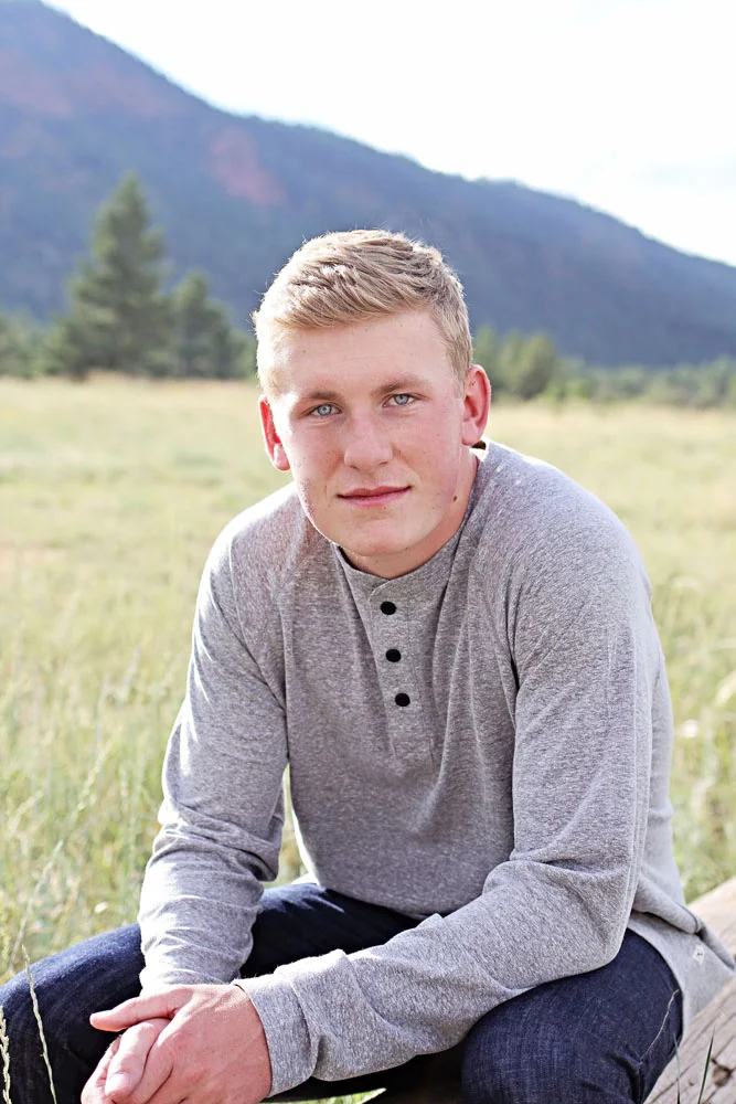 {Peyton} Colorado Springs High School Photographer